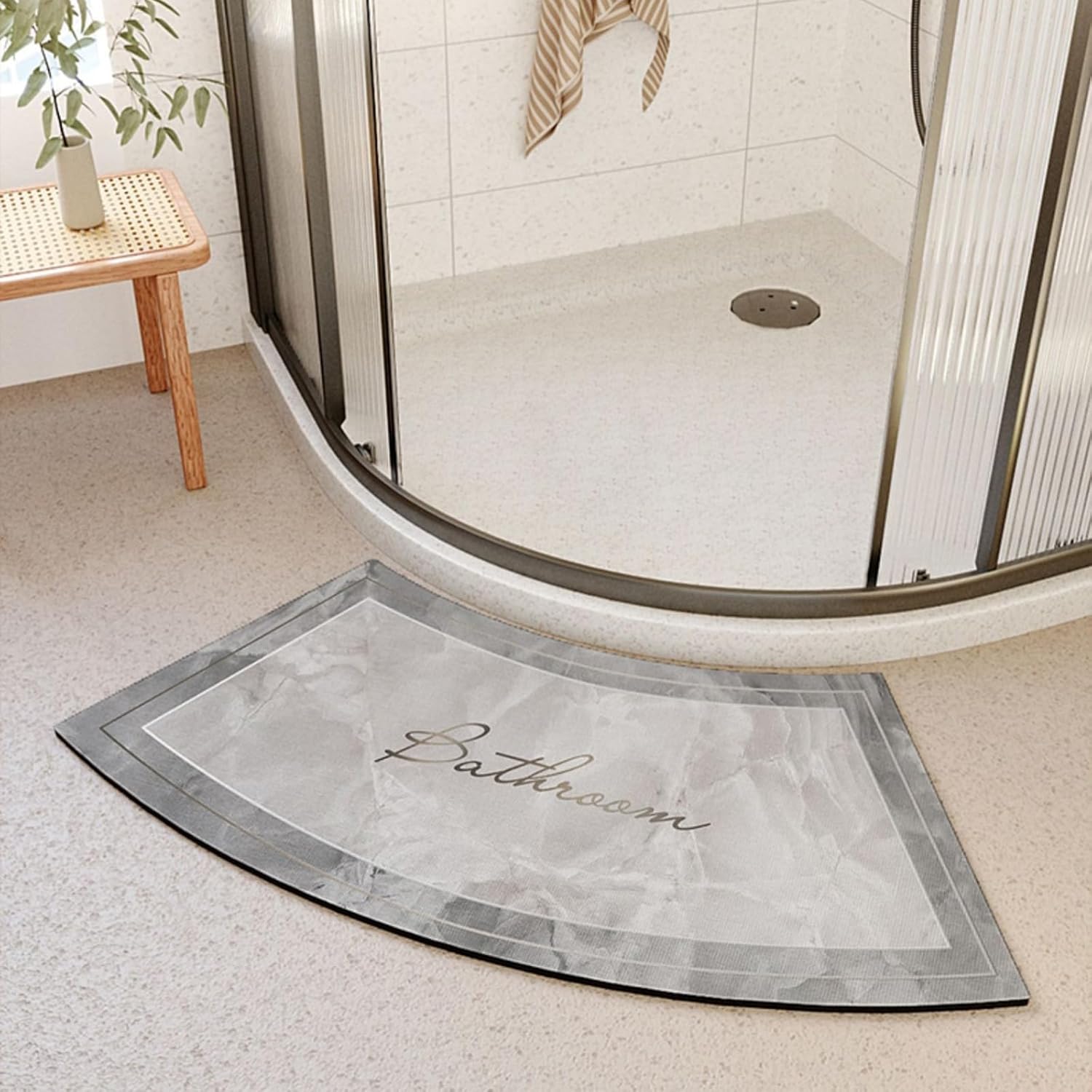 EUPXRHY Curved Shower Mat Outside Shower, Fast Drying Bath Mat Non Slip