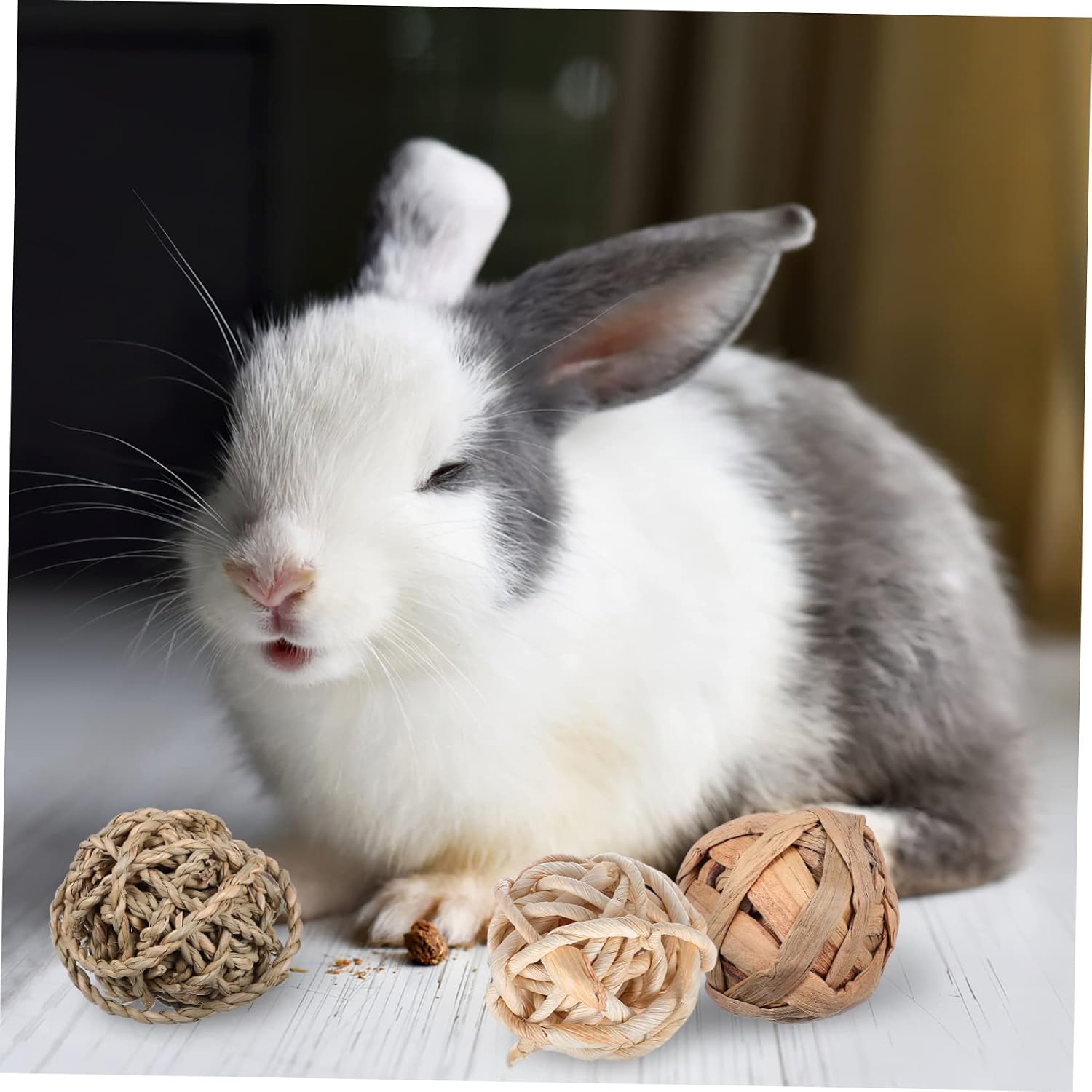 Bunny Chew Toys for Small Pets Hanging Toys with Balls for Cage Decoration and Dental Health for Rabbits Hamsters and Other Small Animals