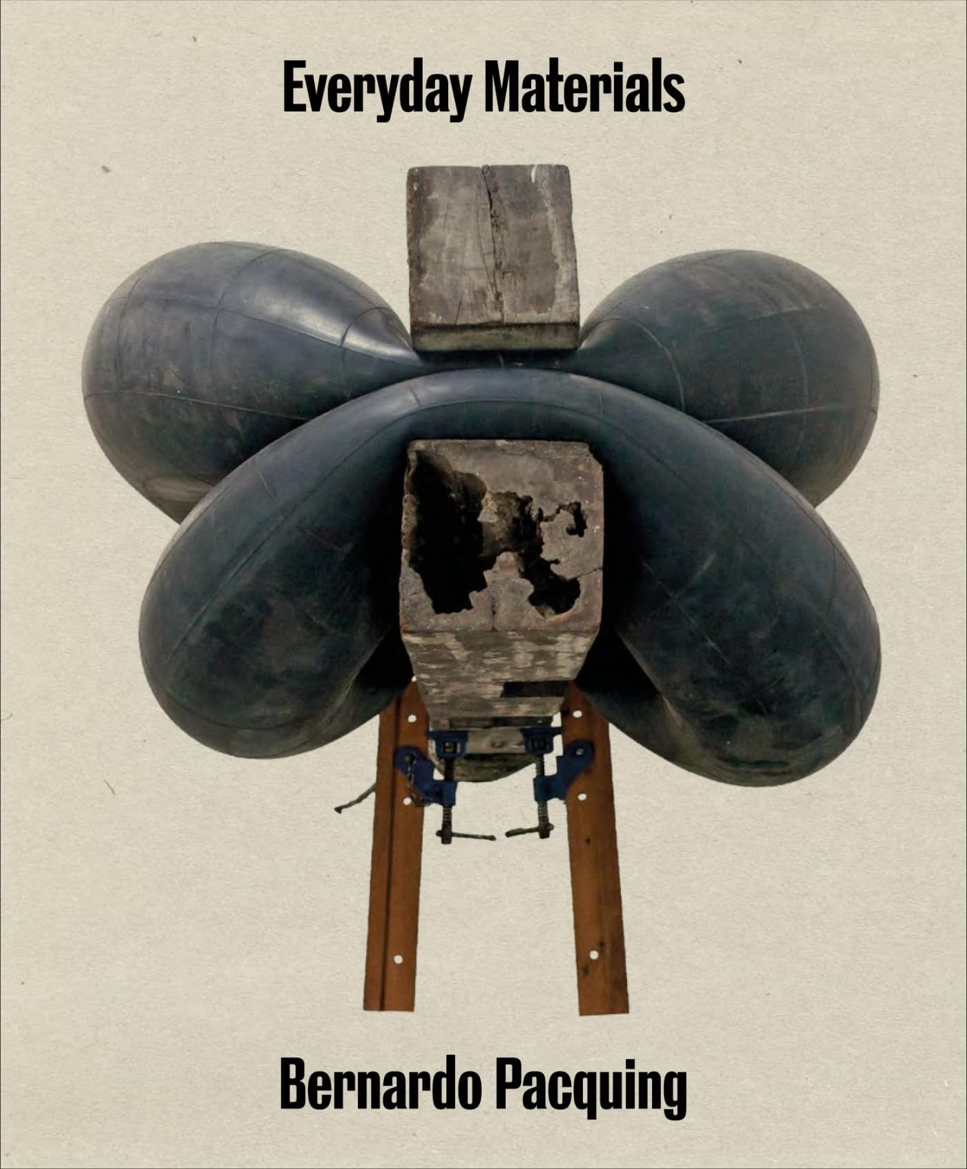 Everyday Materials Bernardo Pacquing beau livre d'art de collection