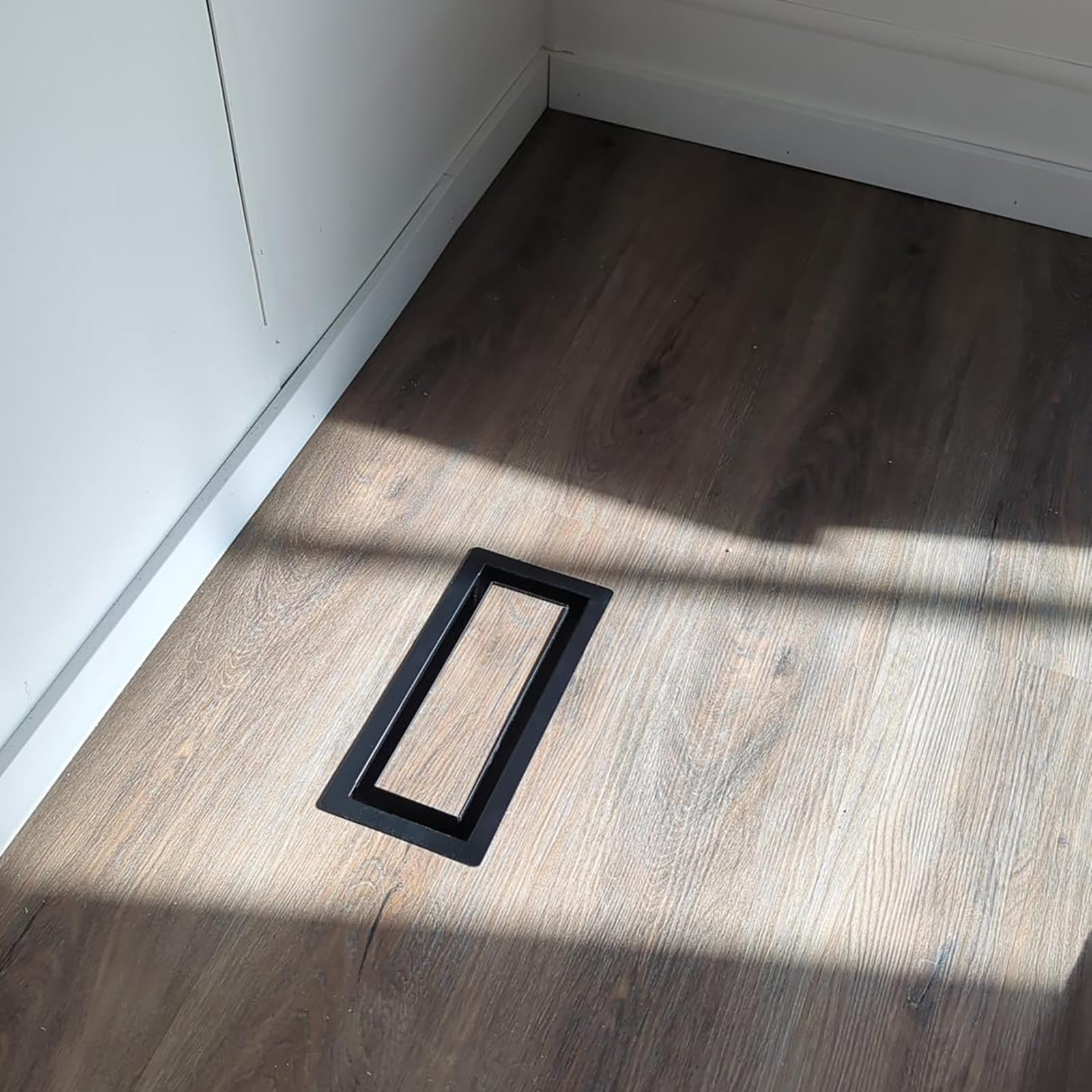 Paquete de 3 rejillas de ventilación de piso de 4 x 10 pulgadas, de acero resistente, rejillas de ventilación decorativas para azulejos, madera, para aire acondicionado y calefacción, diseño moderno