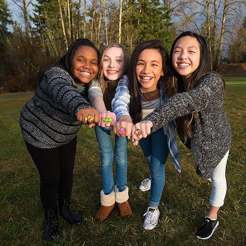 Miniatura 5 de ArtCreativity Anillos de goma Sea Life para niños, paquete de 24, adorables joyas infantiles para niñas y niños, divertidos colores surtidos,