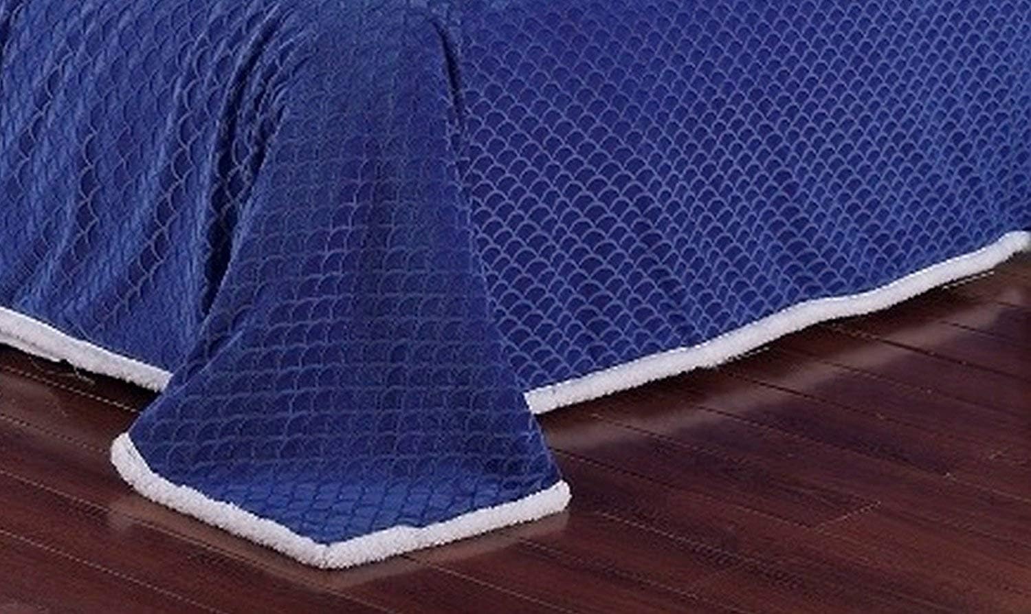 Elegant Comfort Luxury Micro-Sherpa Ultra Plush Warm Heavy-Weight Wave Pattern Blanket, Full/Queen, Navy Blue
