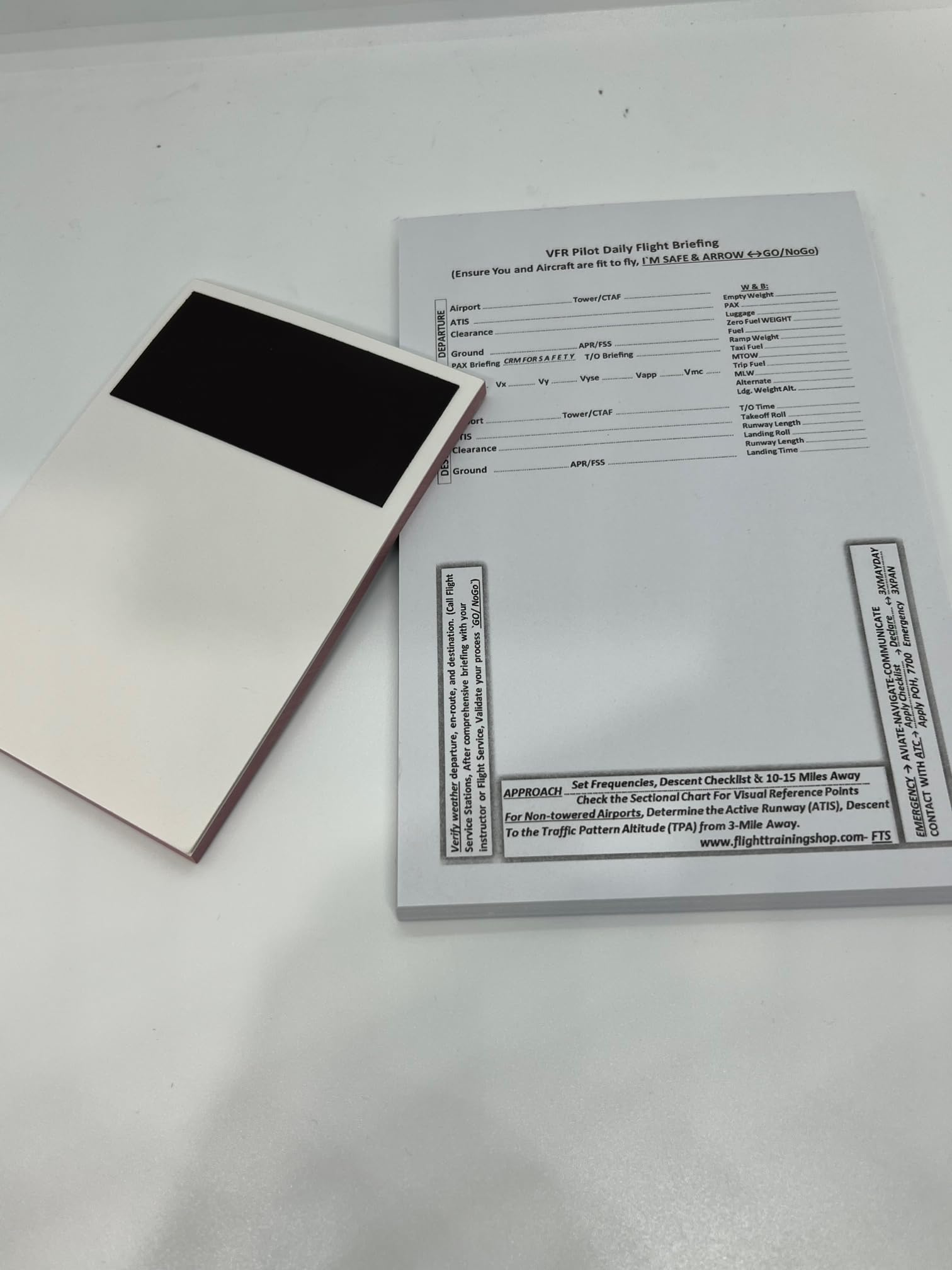 VFR Pilot Writing Pads, Compatible with Kneeboard (A5) Plus Complimentary VFR Pad with Magnet (A6)