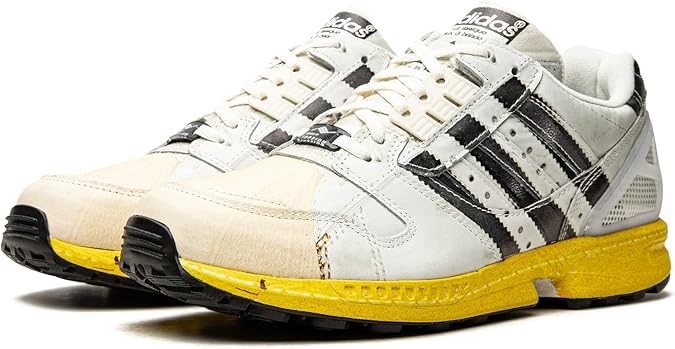 Cloud White / Core Black / Off White adidas Superstar ZX 8000