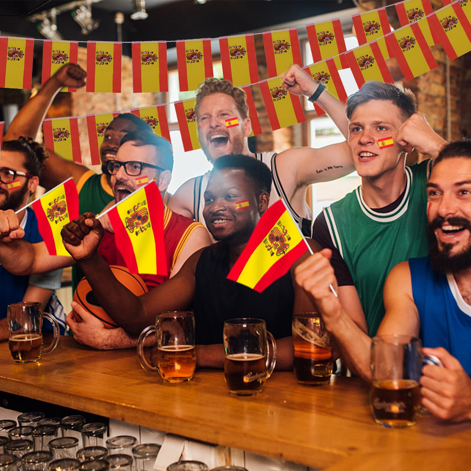 AhfuLife Petit Drapeau Espagnol 30cm, 30 Pcs Mini Drapeaux Espagne pour Décor Football Match Coupe du Monde Fête Nationale