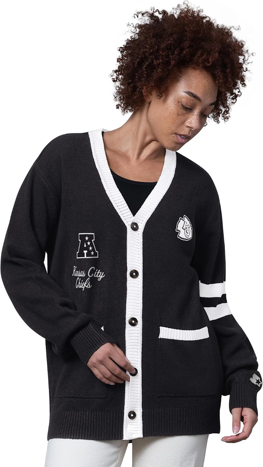 Starter Women's NFL Back Shot Button-Up Cardigan