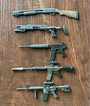 1/6　フィギュア用　アサルトライフル　０４ Amazon.co.jp: 1/6 アサルトライフル M4 AR ショットガン