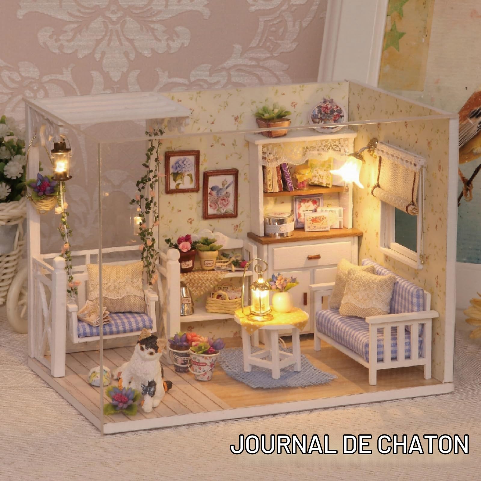 CUTEROOM Kit Miniature en Bois Fait Main de Maison de poupée de DIY - modèle de Salon de LED et Tous Les Meubles