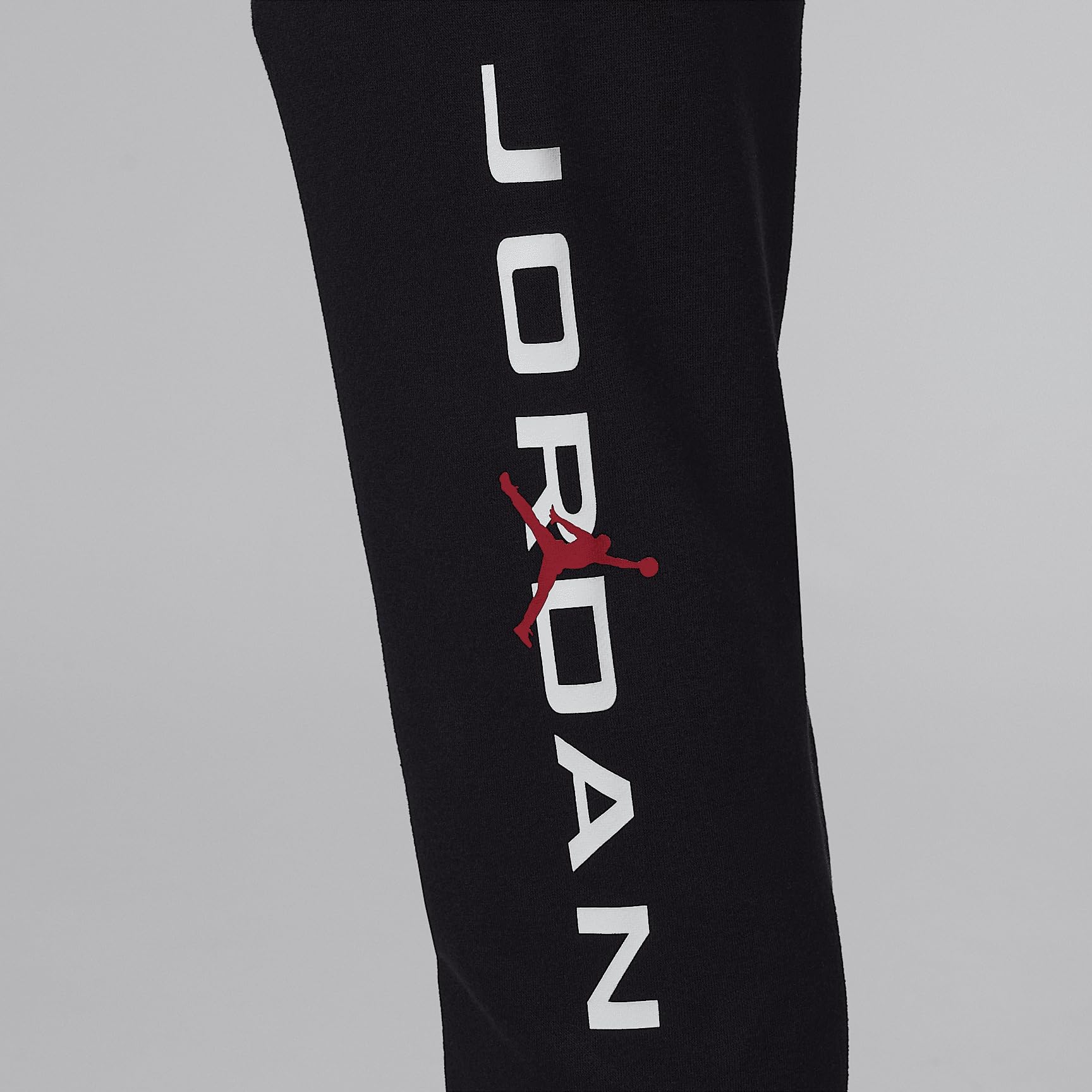 Jordan MJ Baseline spodnie chłopięce, czarne, 95D666-023
