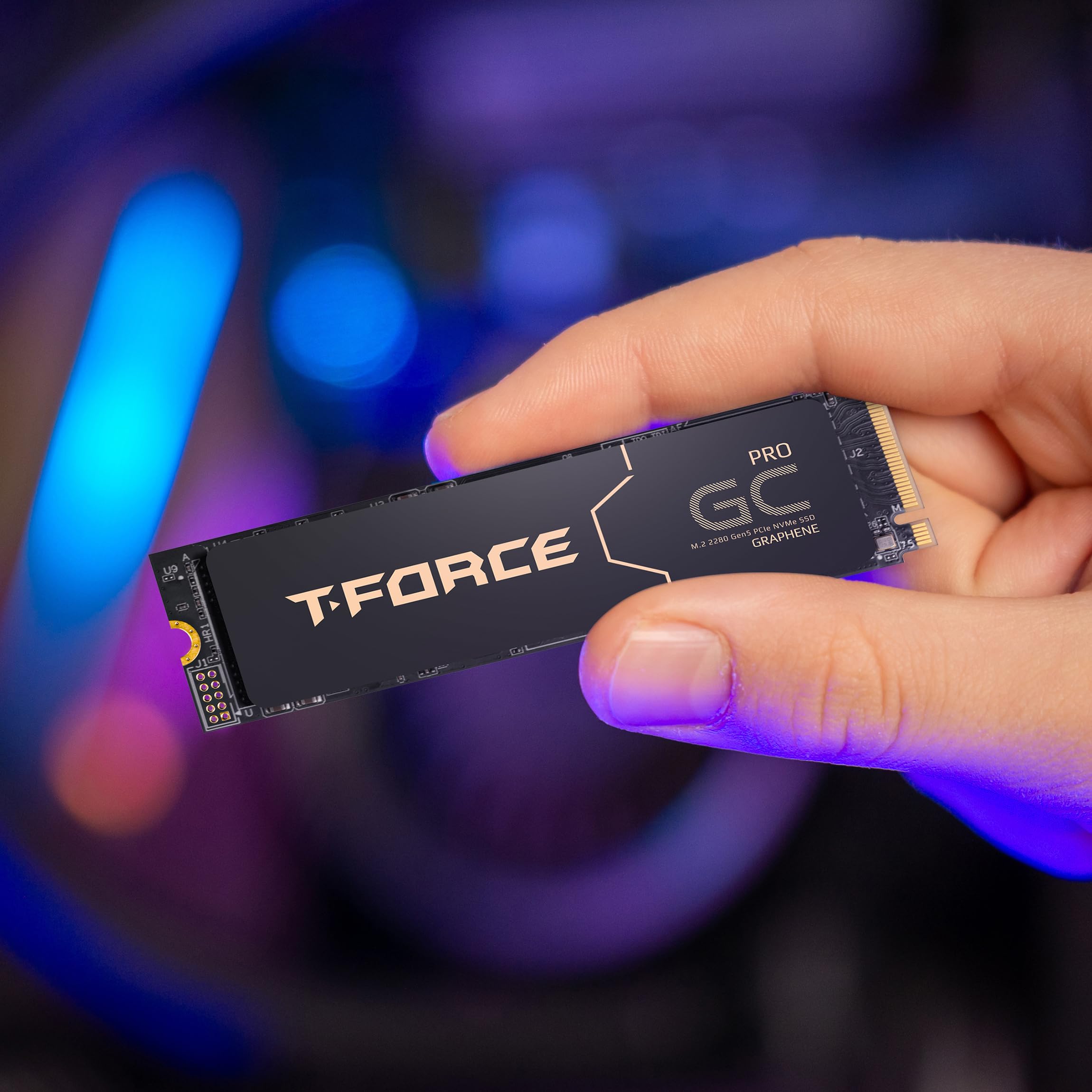 Amazon.com: TEAMGROUP T-Force GC PRO 2TB Graphene Heatsink DRAM