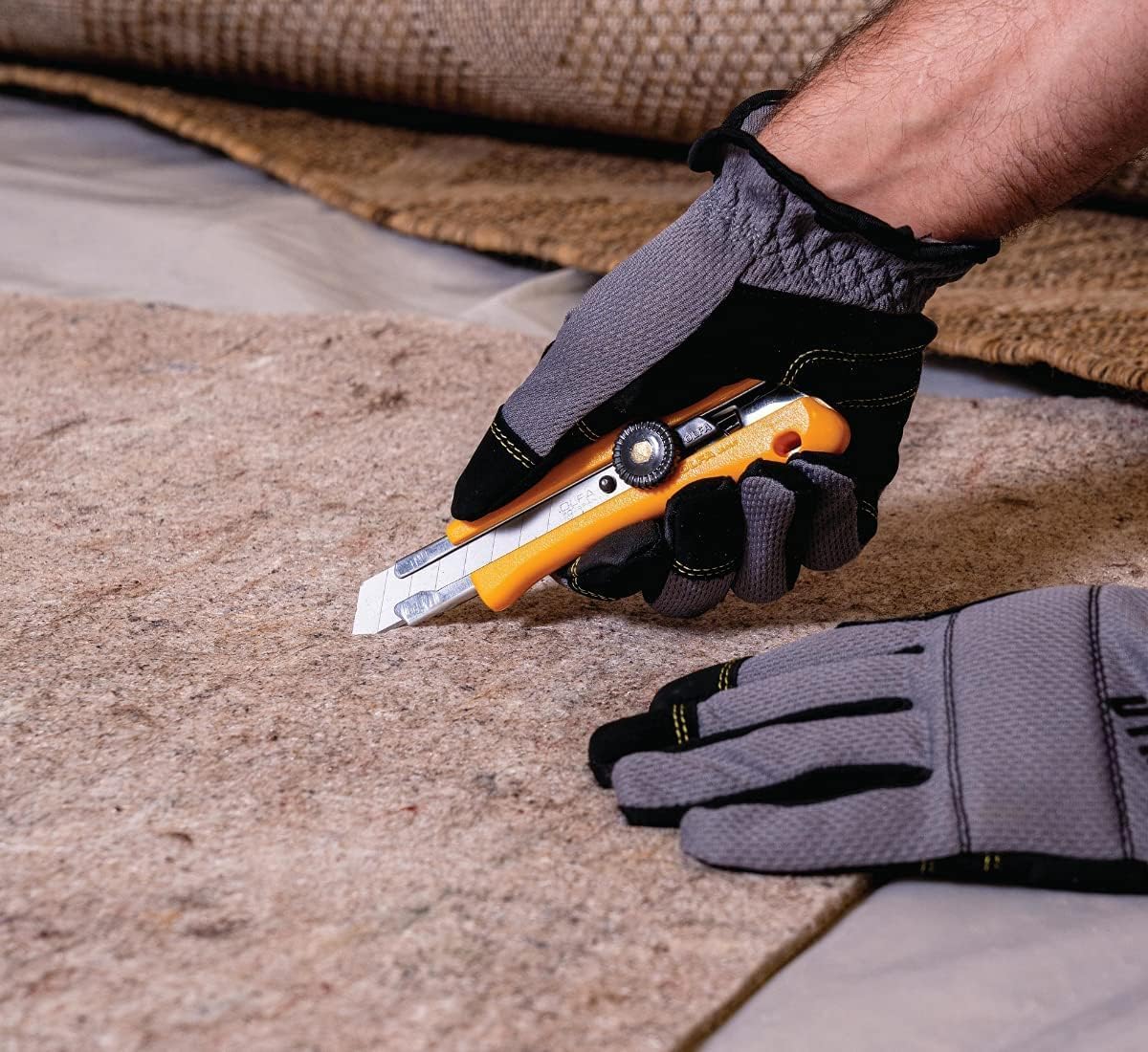 OLFA 18mm Heavy-Duty Utility Knife 4-Pack (L-1/CP4) - Multi-Purpose Custom Cutting Depth Utility Knives w/Ergonomic Grip Handle & Snap-Off Blades, Replacement Blades: Any OLFA 18mm Blade