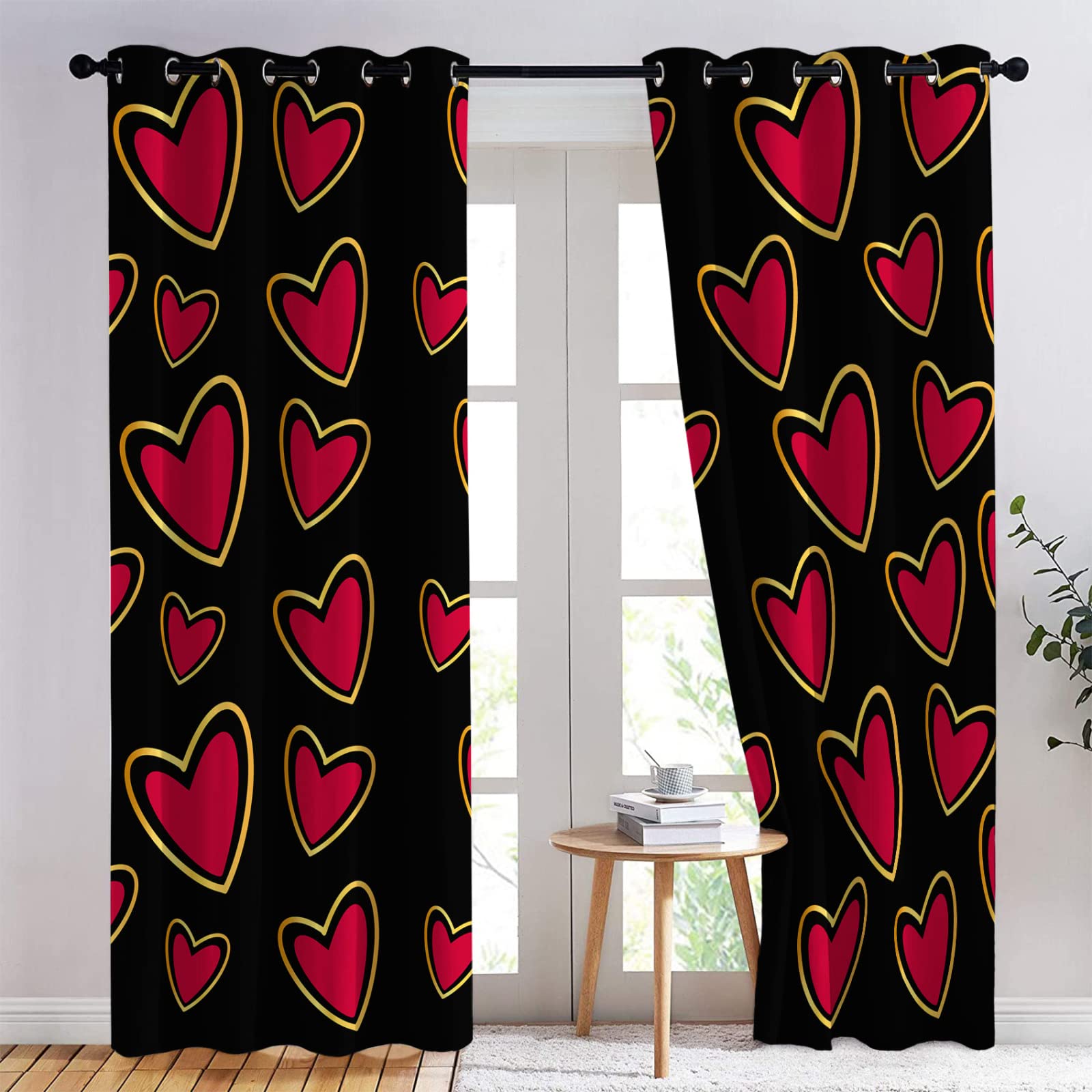 Amazon｜絶妙な遮光カーテン ハートカーテン 寝室 リビングルーム用