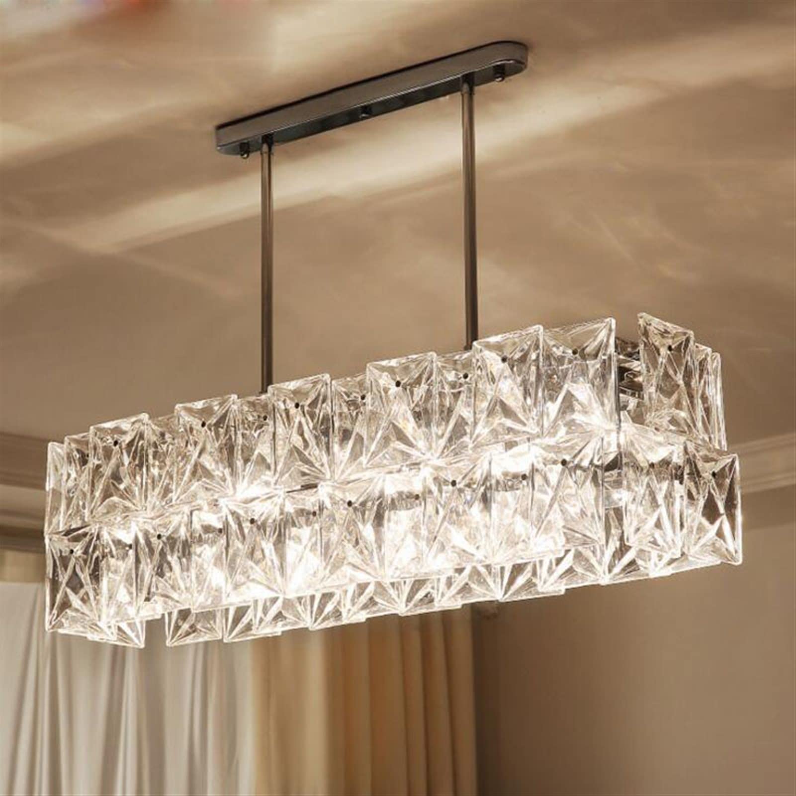 Plafonnier LED en cristal pour remplacer un éclairage agressif avec télécommande