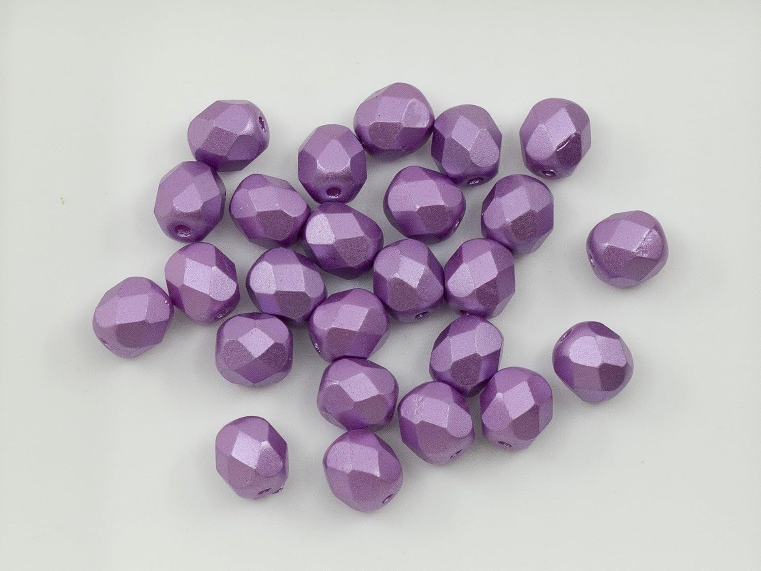 15 cm Strand of Faceted Fire Polish Round Beads, Glass, Czech Republic - 6 mm, Pastel Green (25034)