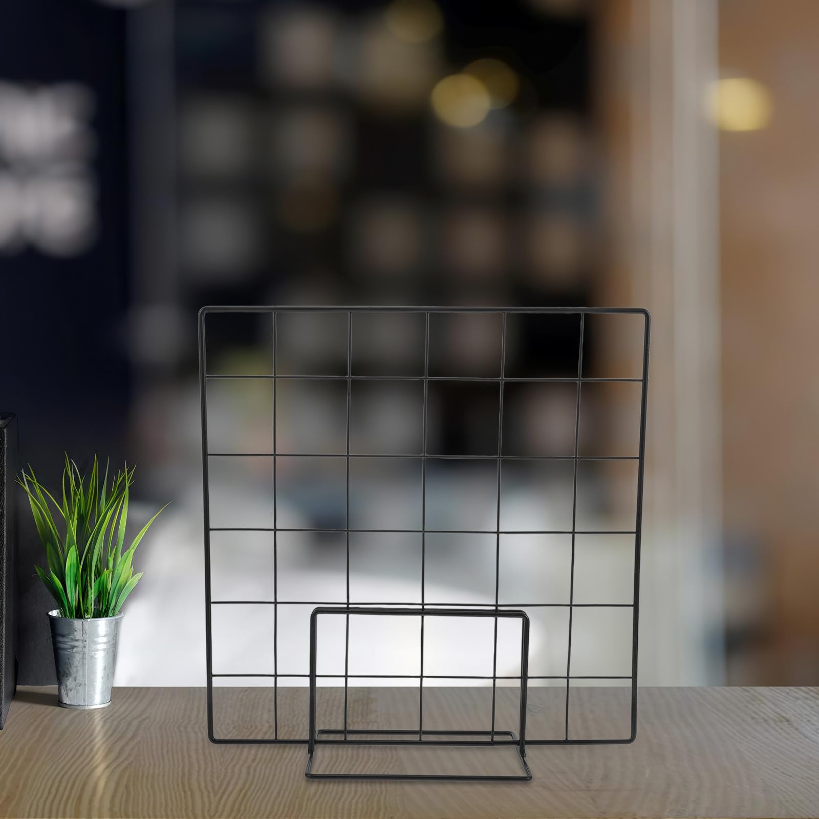 Supvox Schwarzer Eisen Gitter Fotodisplayständer mit Multifunktionalem Design und Organisiertem Tischraster für Ausstellungen und Marktstände