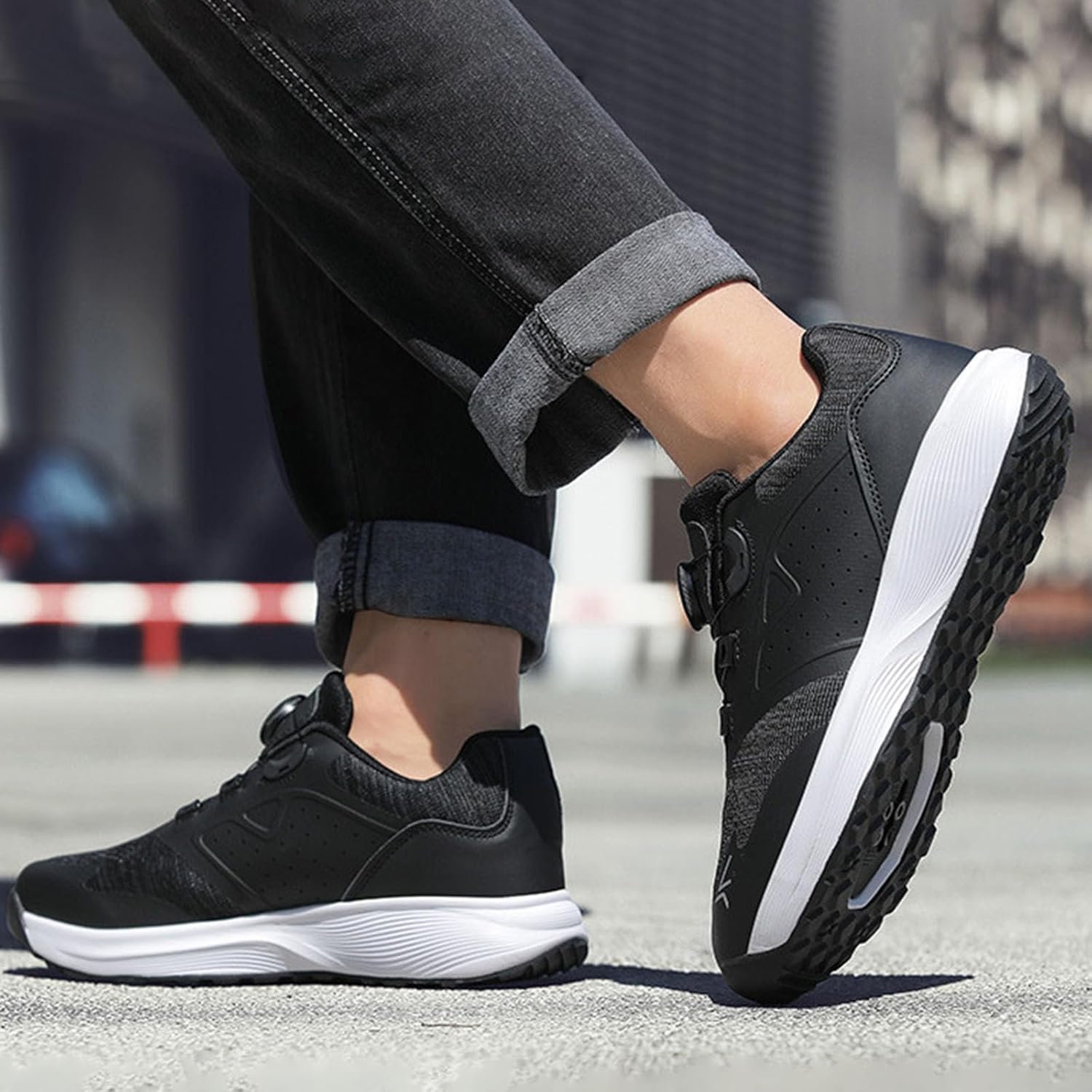 【2026新登場】[DDUANDA] バレーボールシューズ メンズ レディース 室内 ジュニア 部活 屋内 幅広 超軽量 バドミント