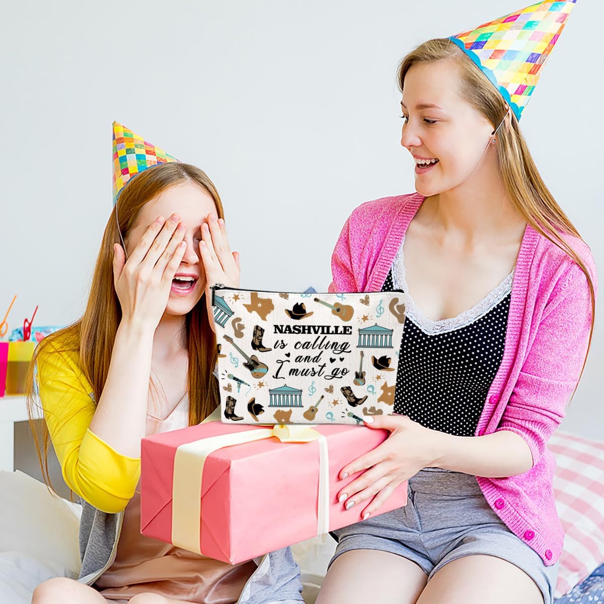 Nashville Gifts Nashville Makeup Bag Cosmetic Bag Nashville Souvenirs Funny Nashville Travel Gifts Birthday Bachelorette Party Friendship Gifts for Nashville Lovers Women Girls Bridesmaid Christmas - Image 7