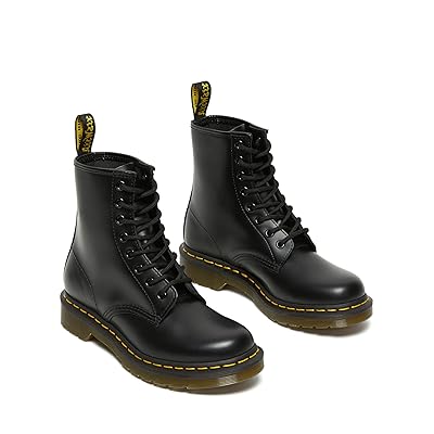Dr. Martens 1460 Women