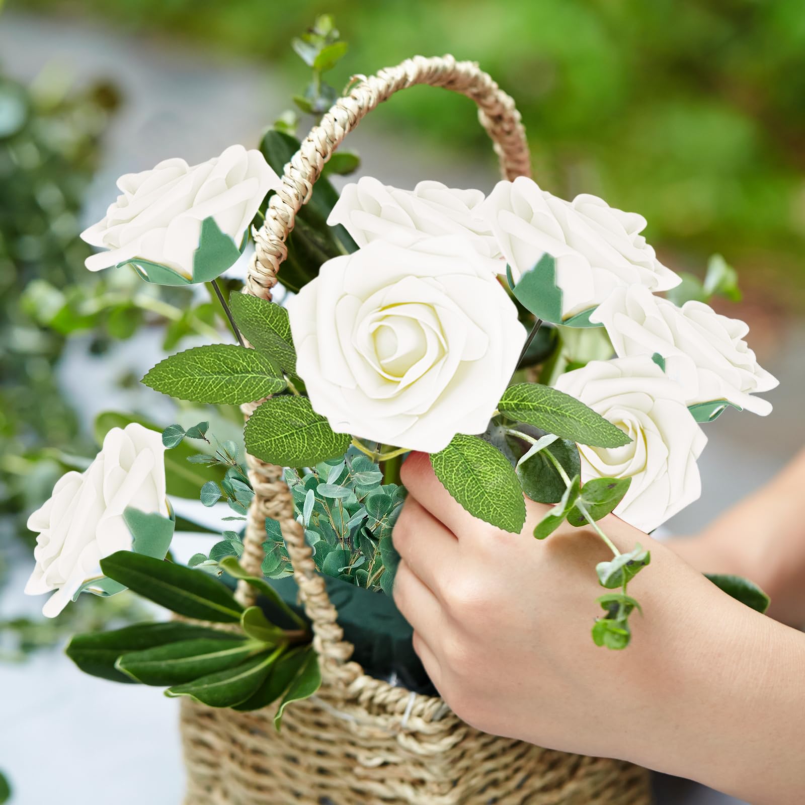 ACTOYS 25 Künstliche Blumen Rosen, Weiße Kunstrosen, Fake Rosen, Kunstblumen, Blumen Deko, Fake Blumen, für Festtafeln, Valentinstag, Hochzeiten und als Dekoration für Zuhause (Reines Weiß)