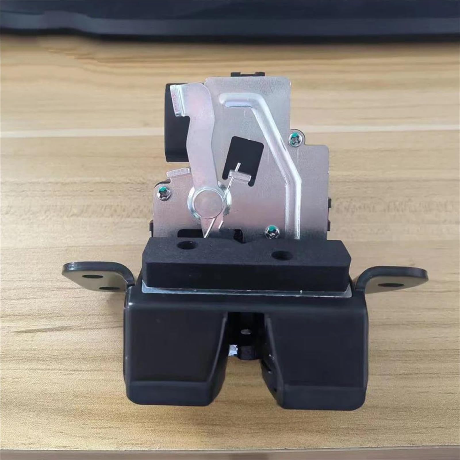 Yueyzhk One Color Car Rear Trunk Tailgate Latch Lock Actuator For Hyundai Ix35 For Tucson 2010-2015