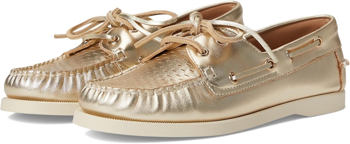Steve Madden Womens Sail
