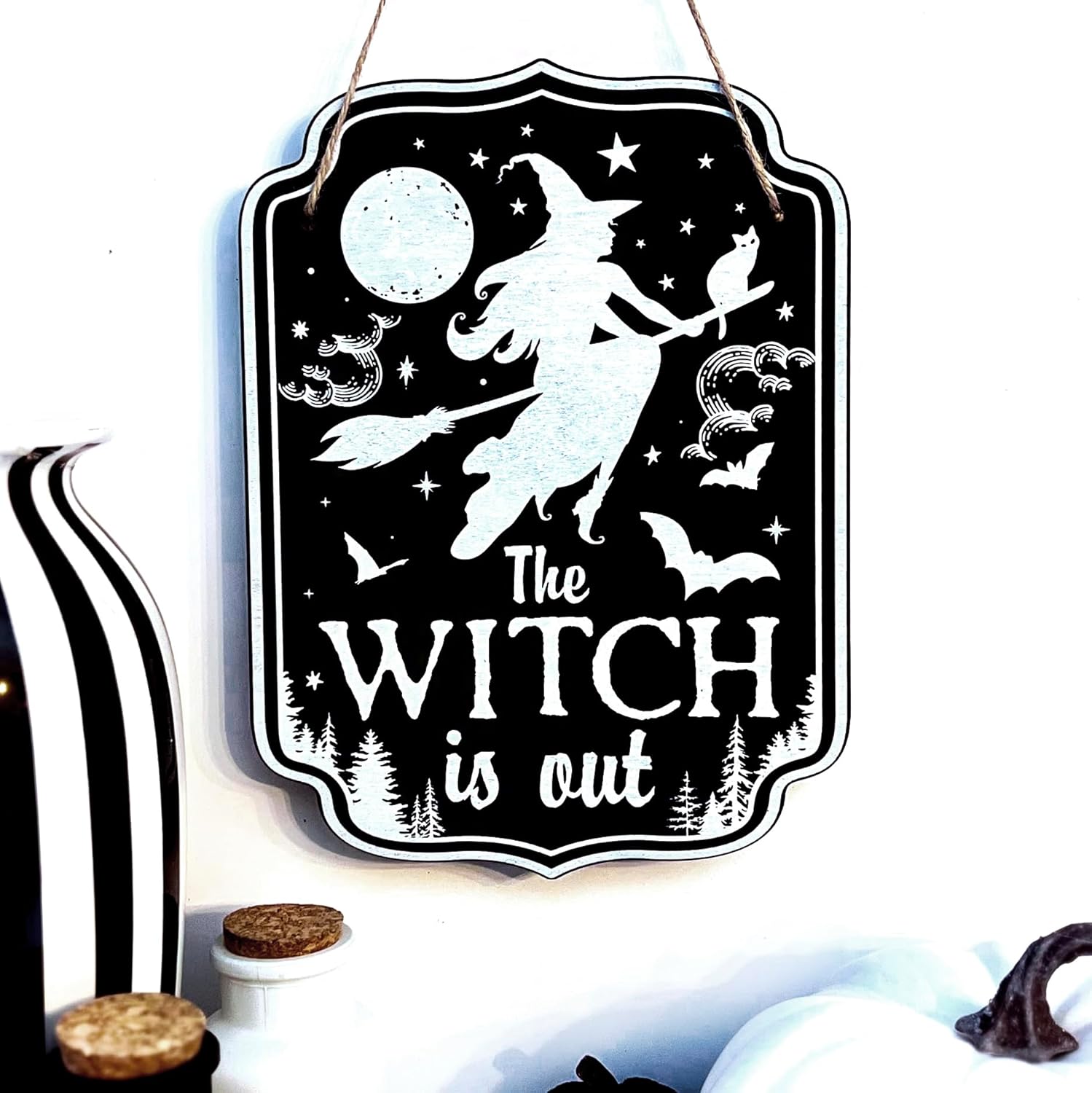 Spirit Nest ハロウィンデコレーション 秋の装飾 魔女 ハロウィン装飾 木製サイン 壁装飾 ウォールアート 不気味な秋の装