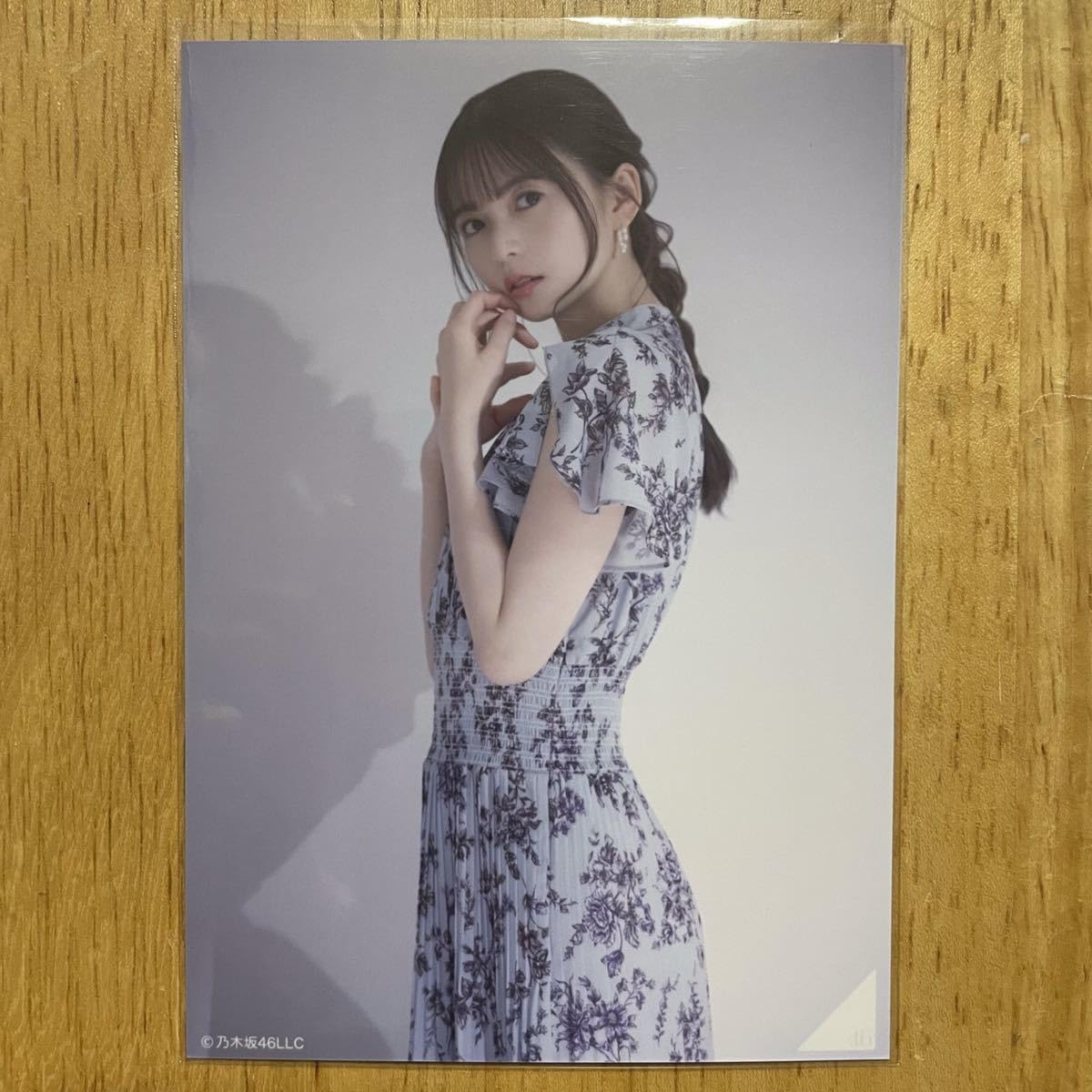 Amazon.co.jp: 乃木坂46 齋藤飛鳥 卒業 生写真 1枚 検) web 限定