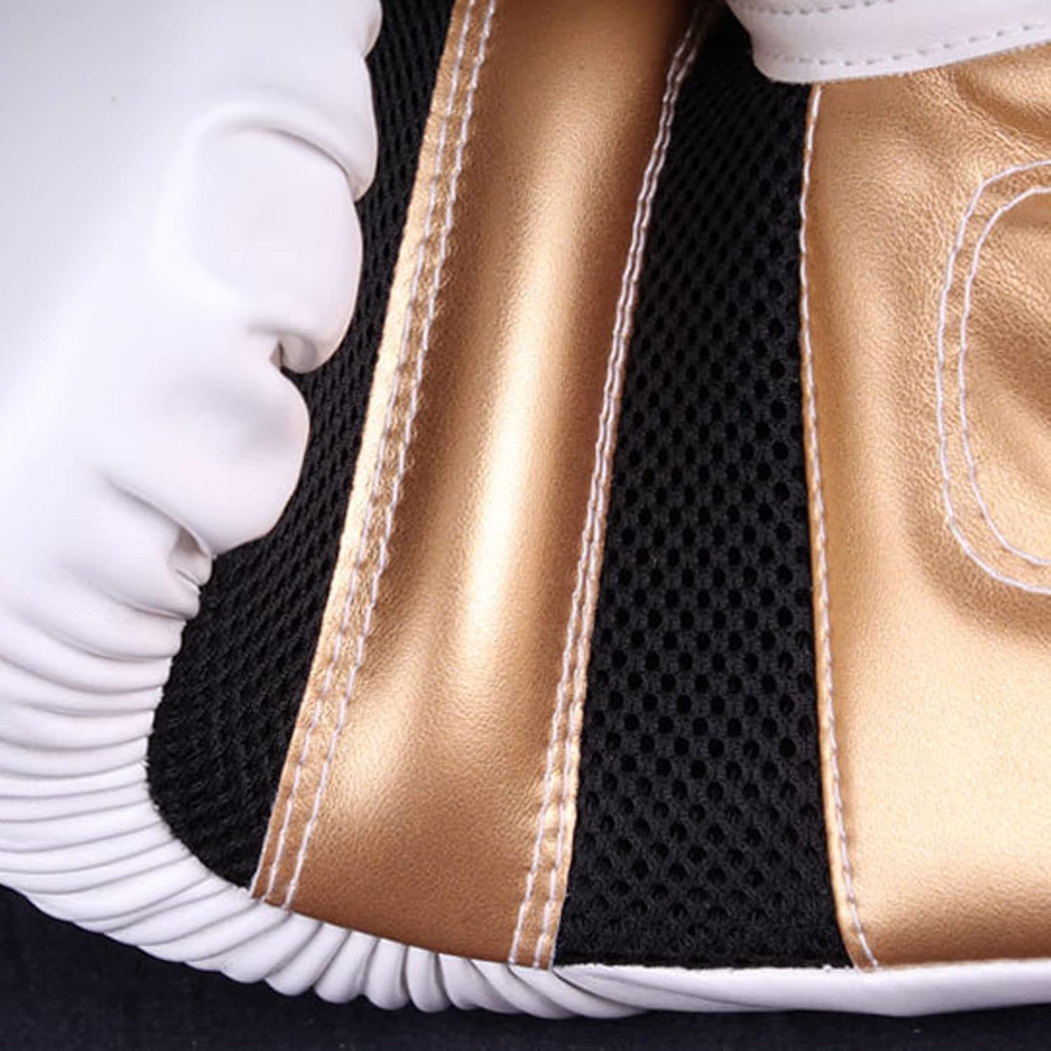 男性用および女性用ボクシンググローブ、MMA、サンドバッググローブ