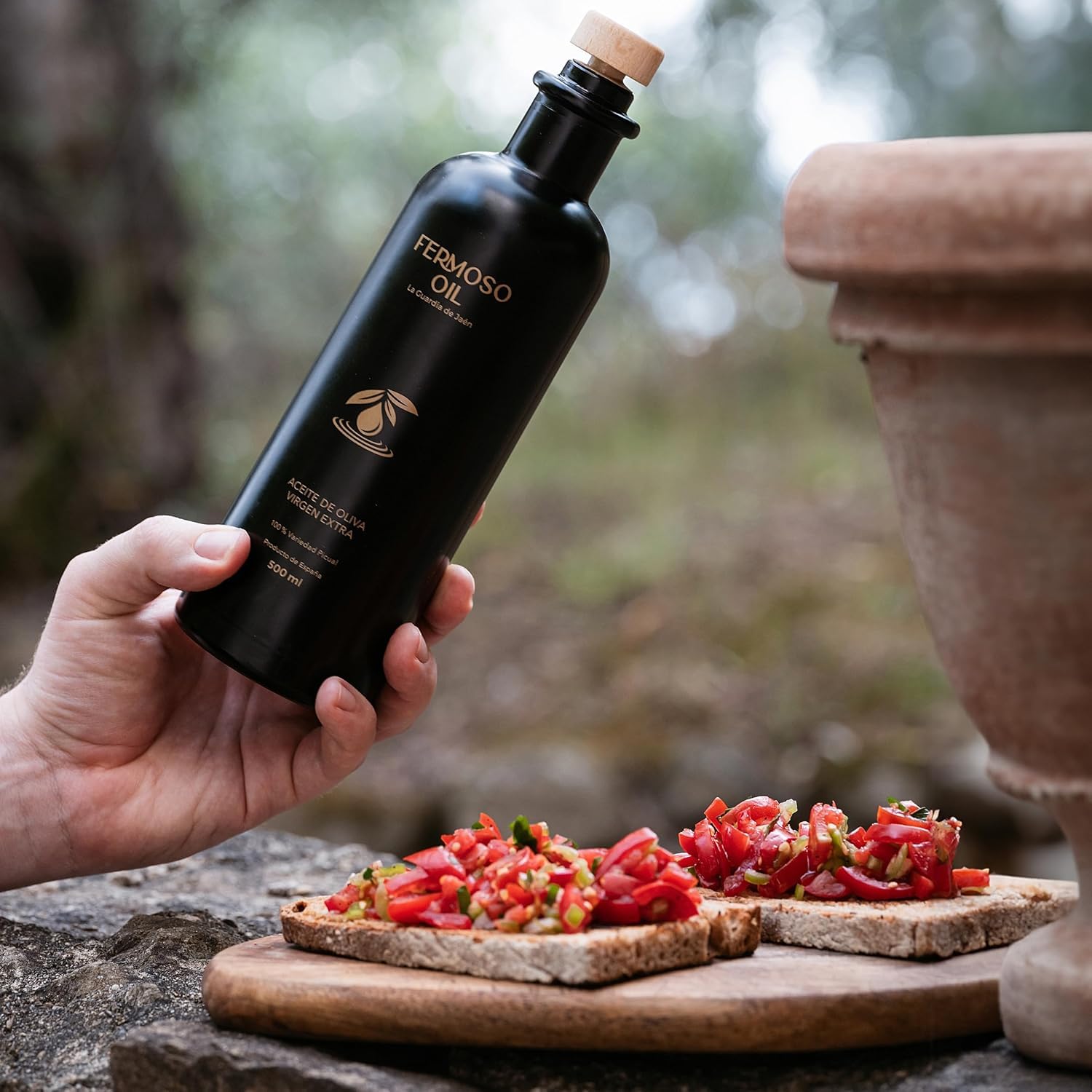 FERMOSO Olivenöl - Natives Olivenöl Extra (500ml) - 100 Prozent Picual-Oliven, kaltgepresst, polyphenolreich, DOP Sierra Mágina aus Spanien, Andalusien