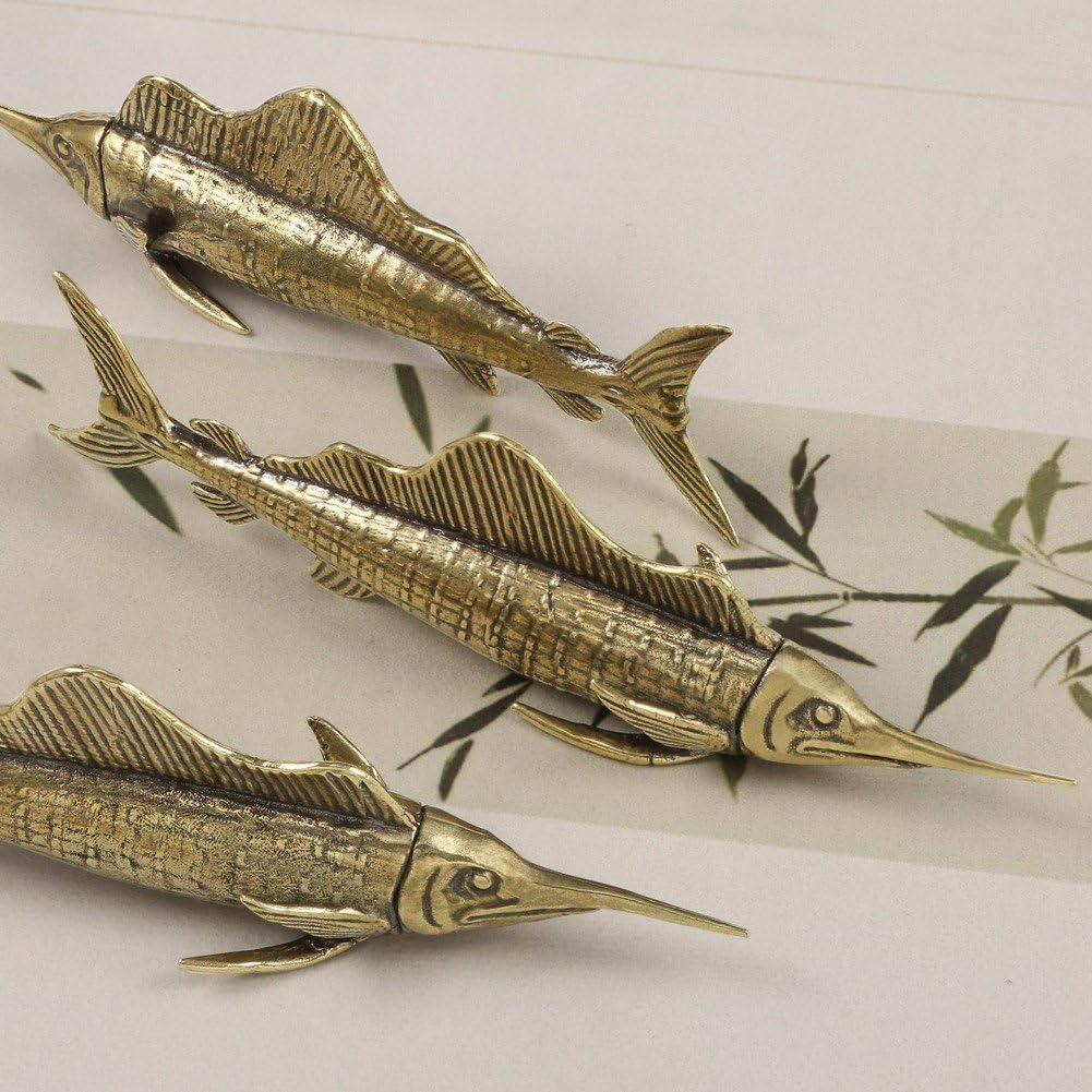Amazon.co.jp: バショウカジキ 置物 先史時代 模造海洋生物 魚 人工銅