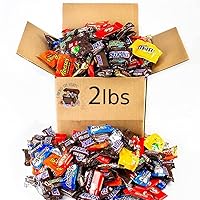 Vista 1 de Candied Treasures Paquete variado de caramelos de Halloween de 2 libras de chocolate a granel, varios caramelos de tamaño divertido envueltos