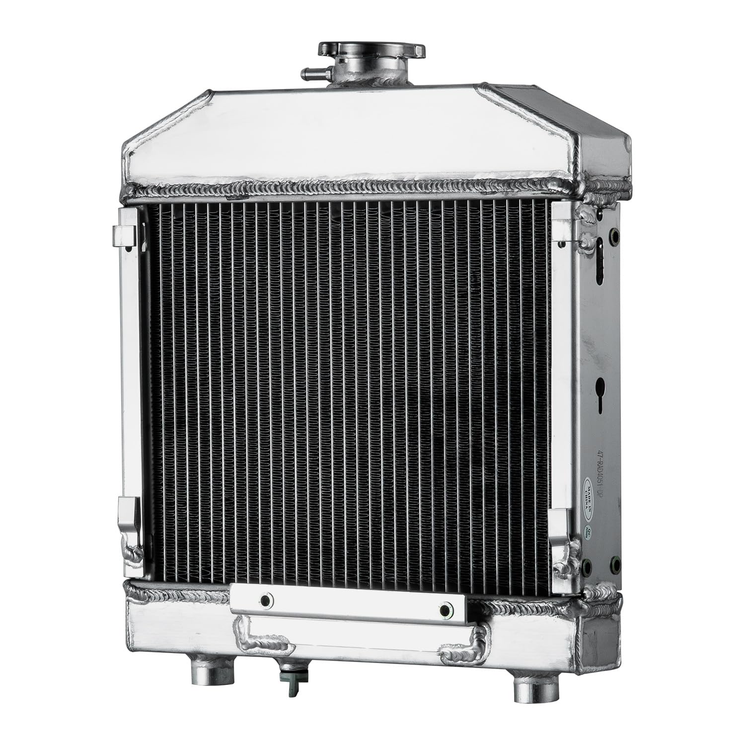 15553-72060 Aluminum Radiator Compatible with Kubota Tractor B610 B7100 B6100HST-DT B6100HST-E B7100HST-DT B7100HST-E