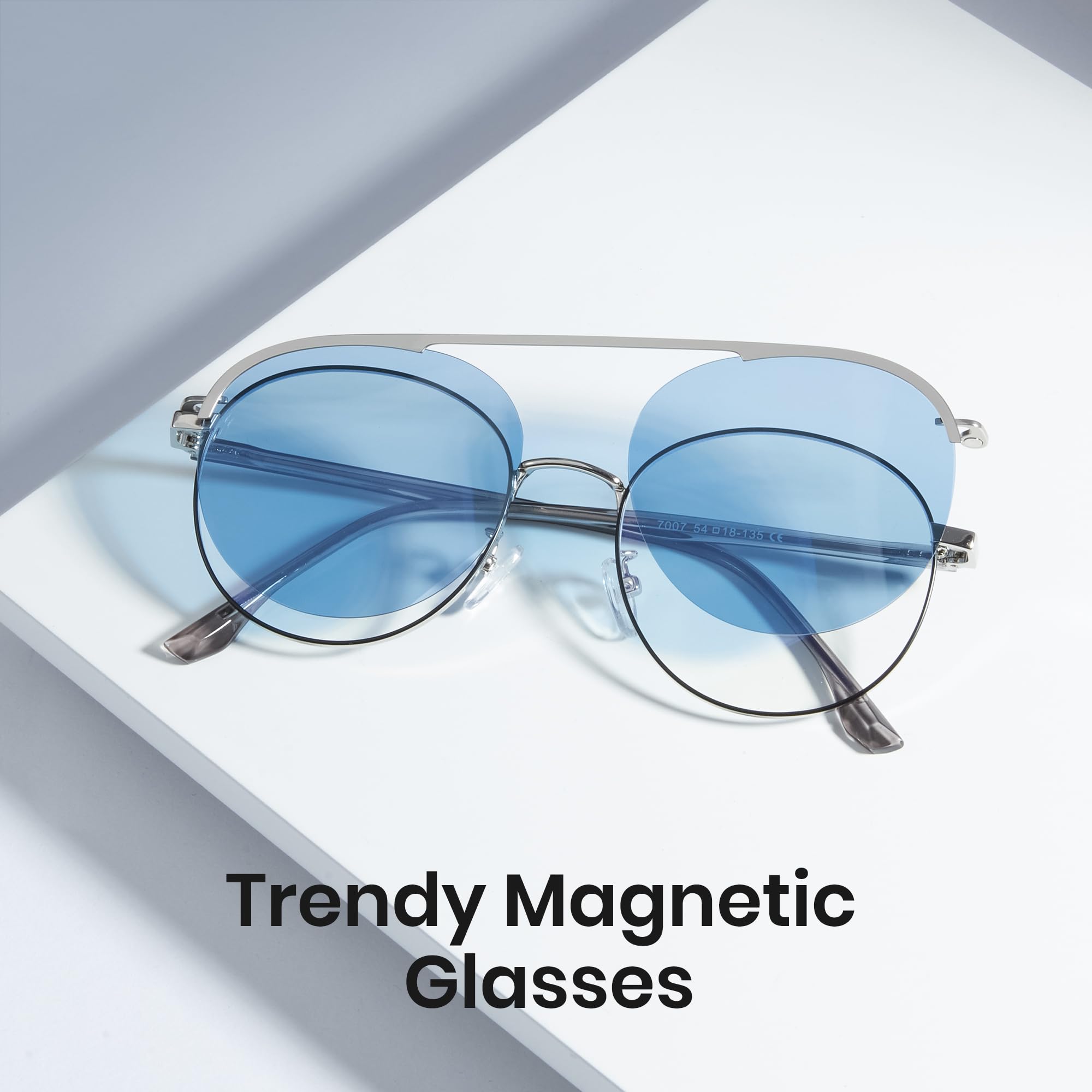 Cyxus Marco de anteojos con 5 piezas de clip magnético polarizado, lentes de sol para hombres y mujeres, marco de acero inoxidable ligero, UV 400, para conducir, pescar, viajar, P1209
