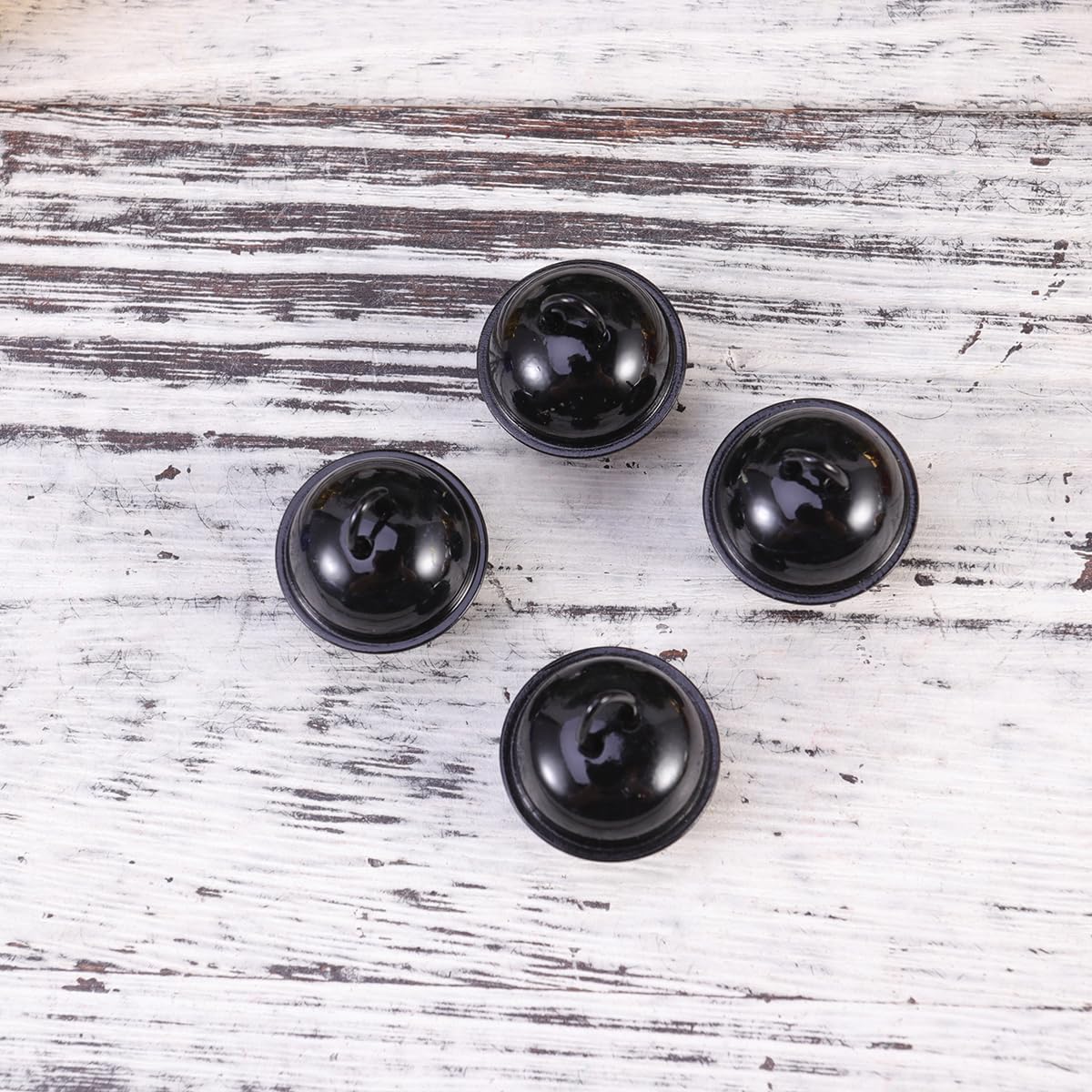 KESYOO 50pcs Christmas Jingle Bells Craft Bells for Christmas Festival Holiday Home Decoration 22mm Black