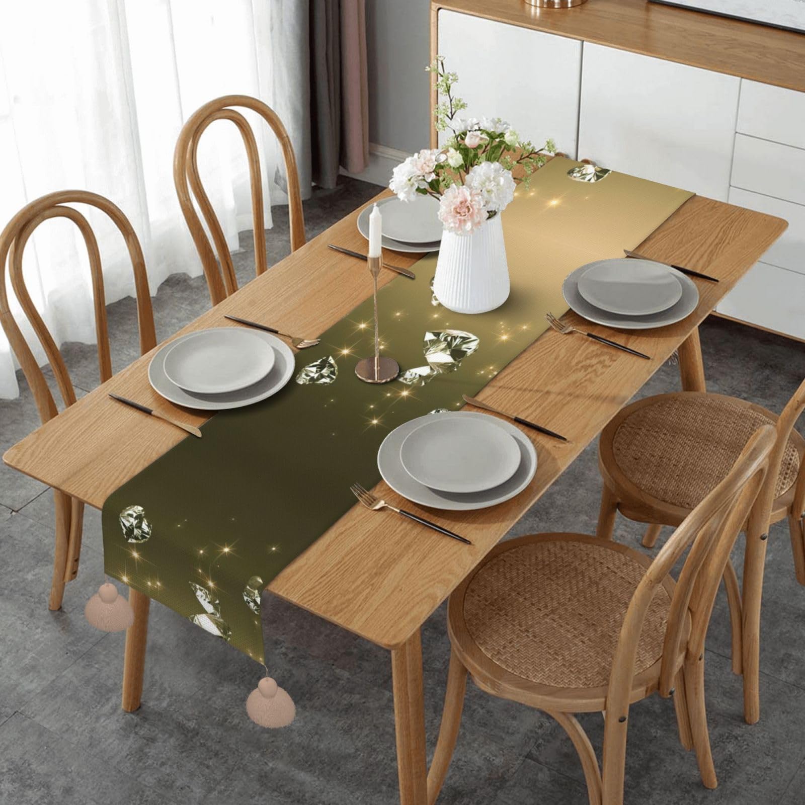 Chemin de table de Noël pour sublimer une décoration de table de salon terne