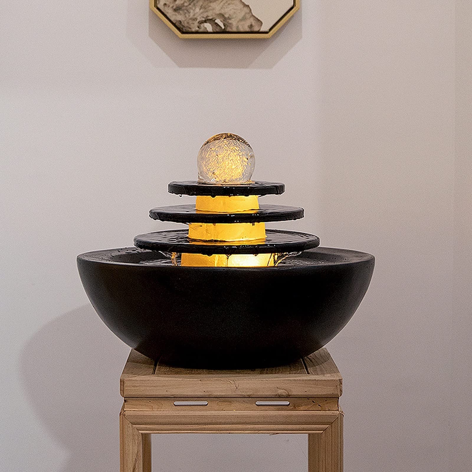 Fuente decorativa de jardín, fuente de agua con cascada, de resina, con iluminación LED, bola de cristal, bomba de agua, Feng Shui Zen, decoración para salón, dormitorio, oficina, 28,4 x 28,4 x 20 cm
