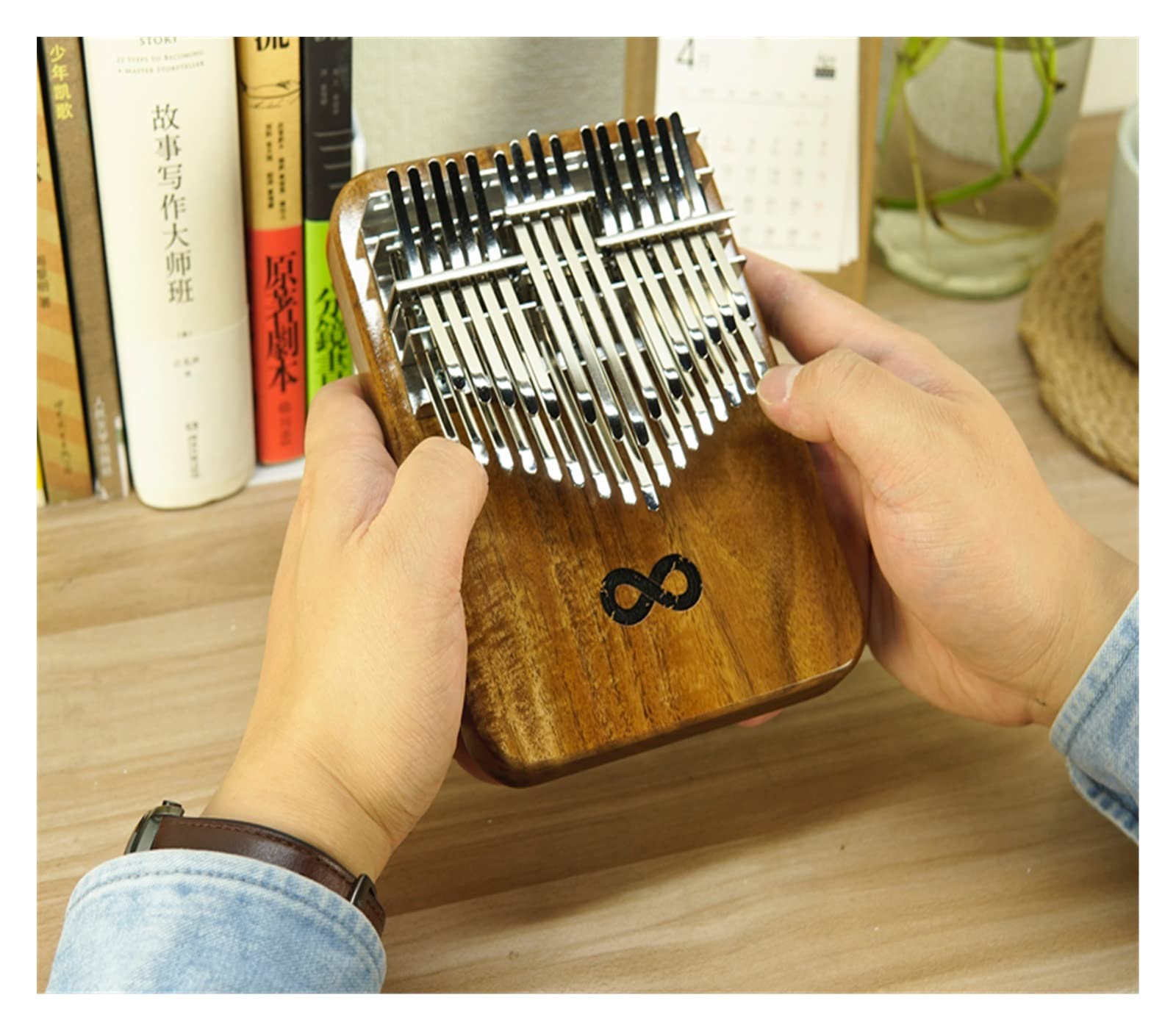 ❤ピアノと同じ美しい澄んだ音色♪高級な天然無垢材を厳選使用❣カリンバ Amazon.co.jp: カリンバ 32鍵カリンバ 楽器 クロマチック鍵盤