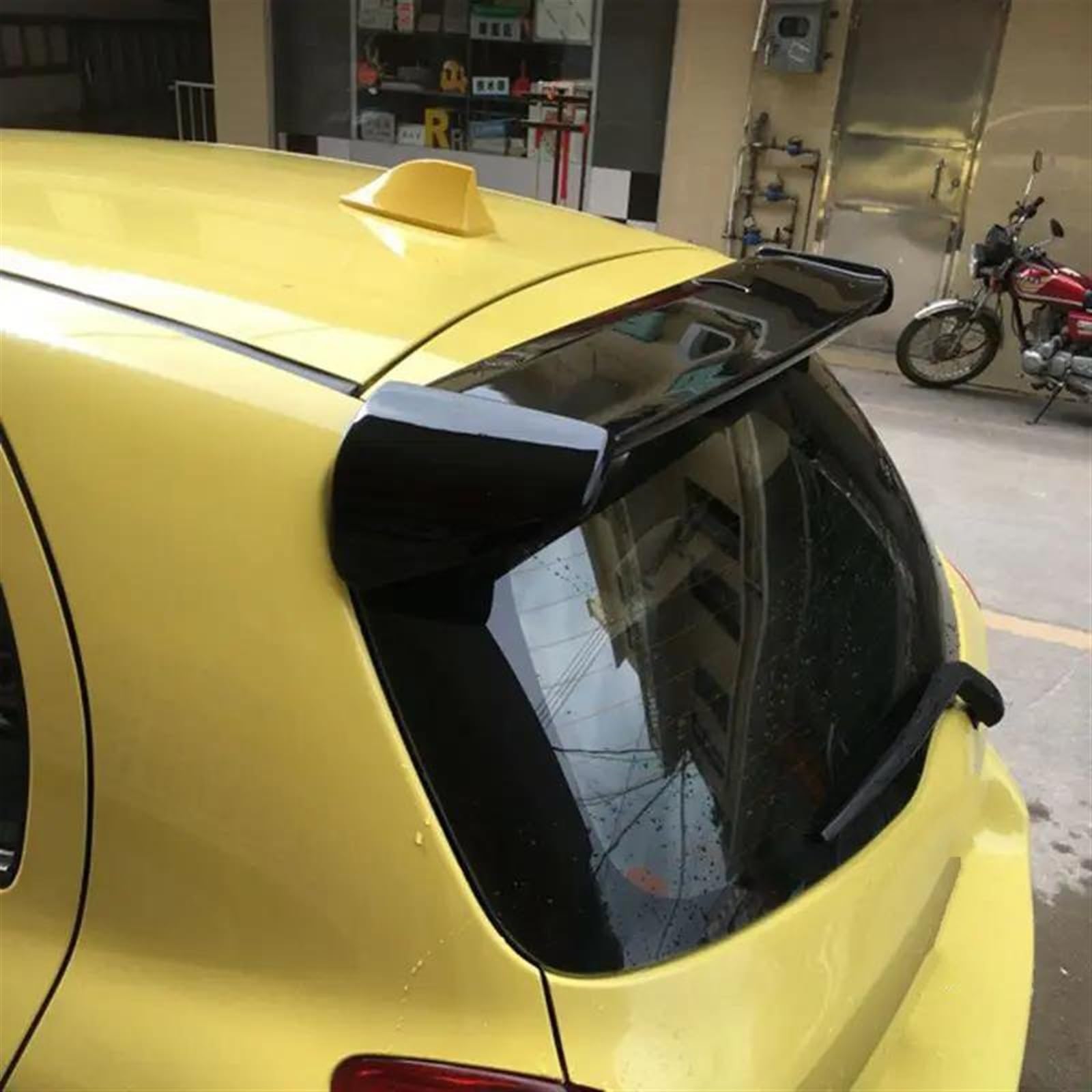 UAGFDFF Rear Spoiler For Toyota For Yaris 2008-2013 Rear Trunk Lip Wing Roof Spoiler Car Styling Car Spoiler(Black)