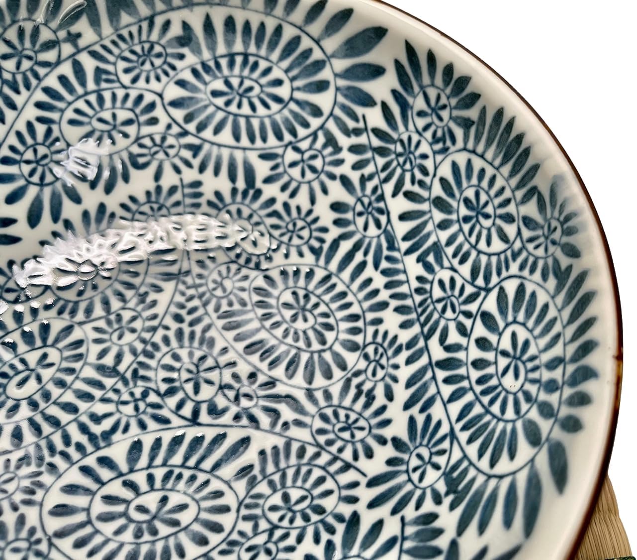 Traditional Japanese Ceramic 51 Fluid Ounces, Wide Mouth Sanuki Serving Bowl, Tako Karakusa Pattern, Donburi Noodle Ramen Soup Pasta, Mino Ware from Japan KG325204