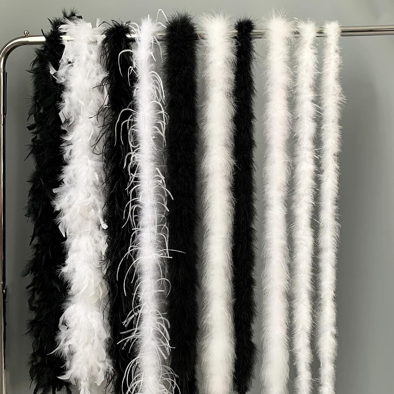 6 Meter Federboa Weiche Plush Feder Borten zum Nähen federschal Flauschige Federstreifen für Basteln Kleidungsdekoration Karneval Hochzeit & Party Deko 9–11 cm Straußenfederstreifen schwarz