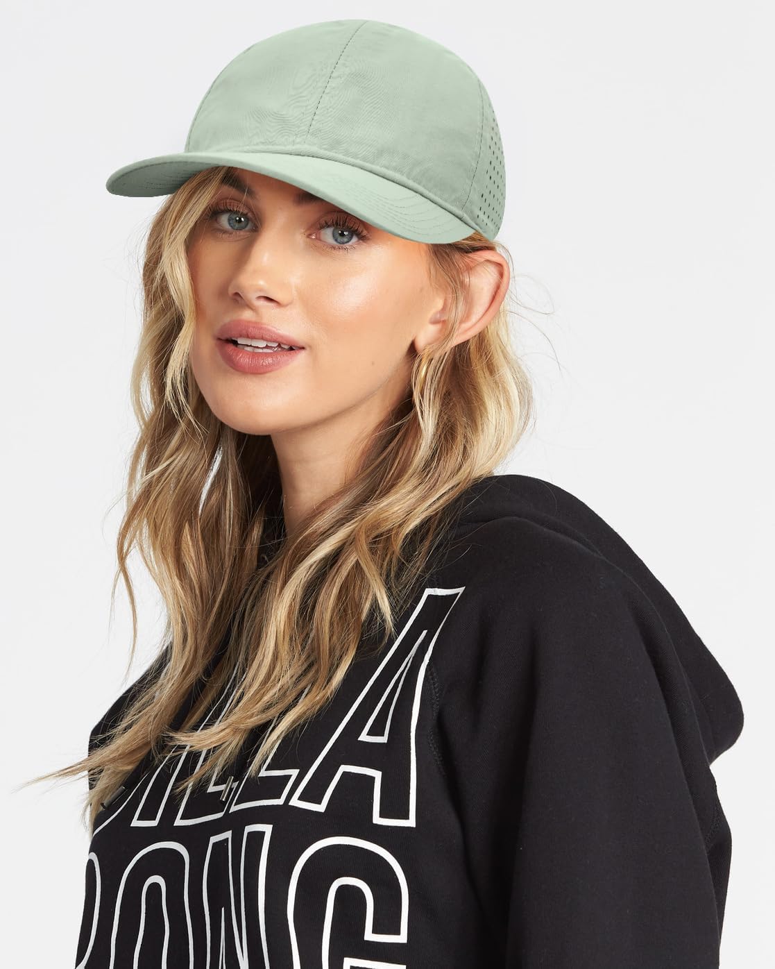 Quick Dry Baseball Cap Curved Brim Hat Laser Cut Mesh-Back Cap - Image 3