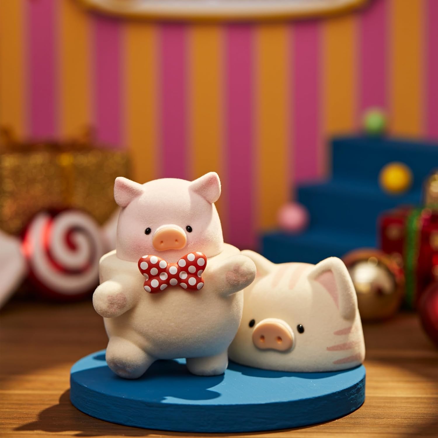 Lulu The Piggy Pig Celebration Series Blind Box Figures Home dector 8PCs Figurine Ornament
