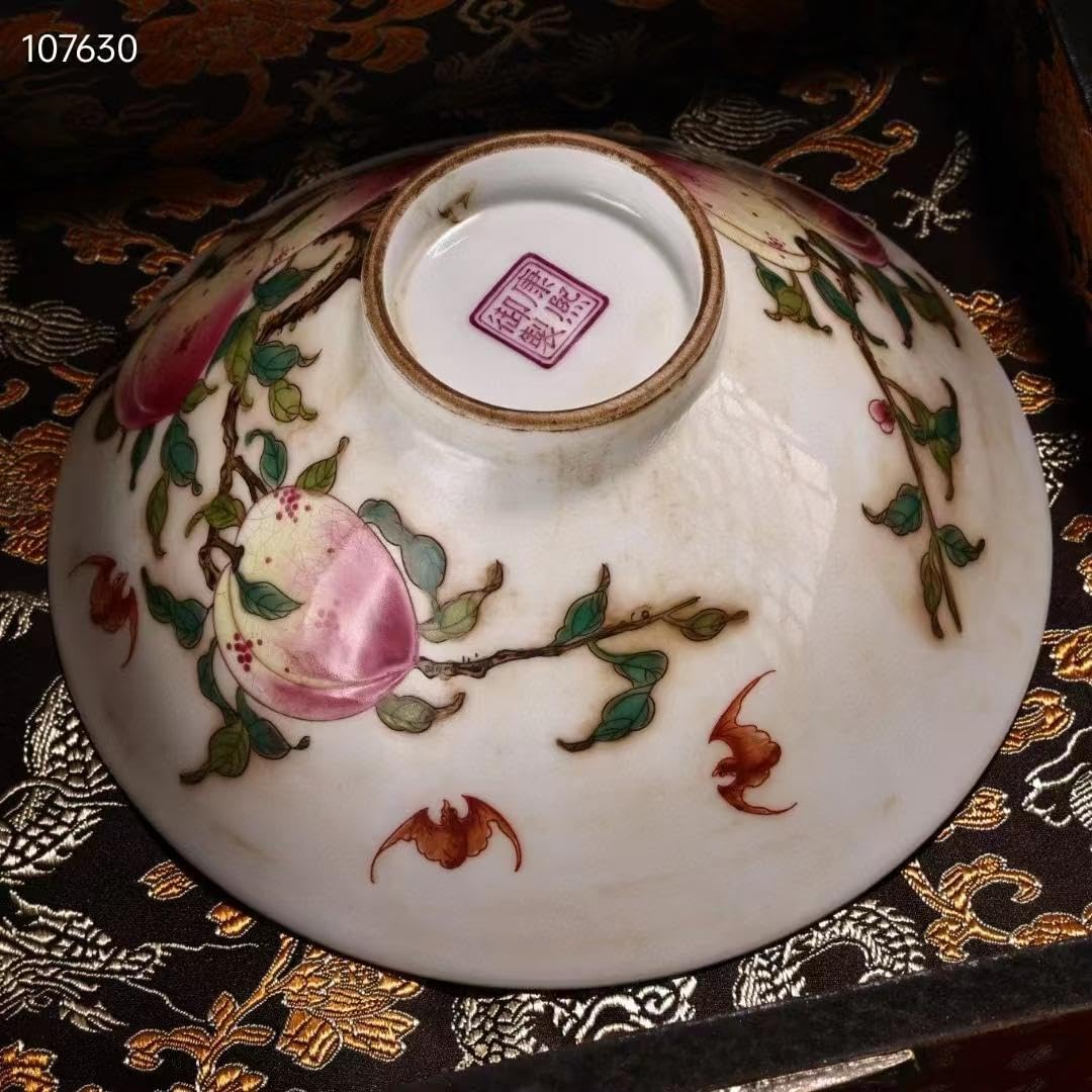 中国古美術・旧藏・古陶瓷品・手描き・粉彩・寿桃紋・瓷碗・彩繪・箱付・置物・古賞物 中国古美術・旧藏・古陶瓷品・手描き・粉彩・寿桃紋・瓷碗・彩繪