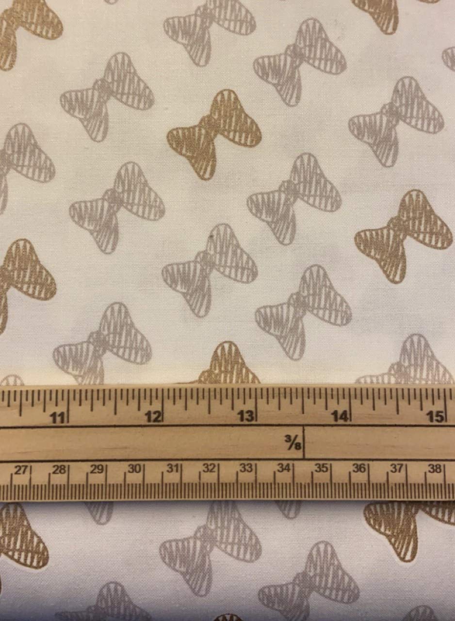 Fat Quarter Disney Minnie Mouse Metallic Bows On White 100% Cotton Quilting Fabric