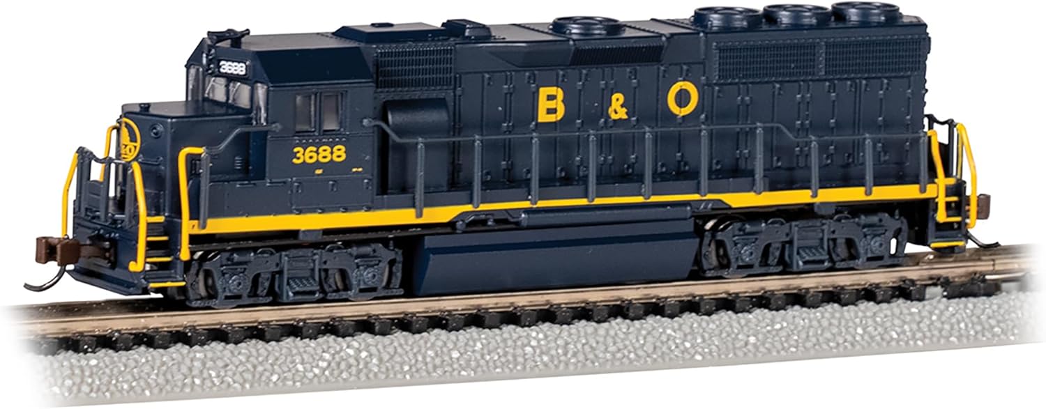 Bachmann Trains - EMD GP40 Diesel Locomotive - B&O® #3688 (with Dynamic Brakes) - N Scale