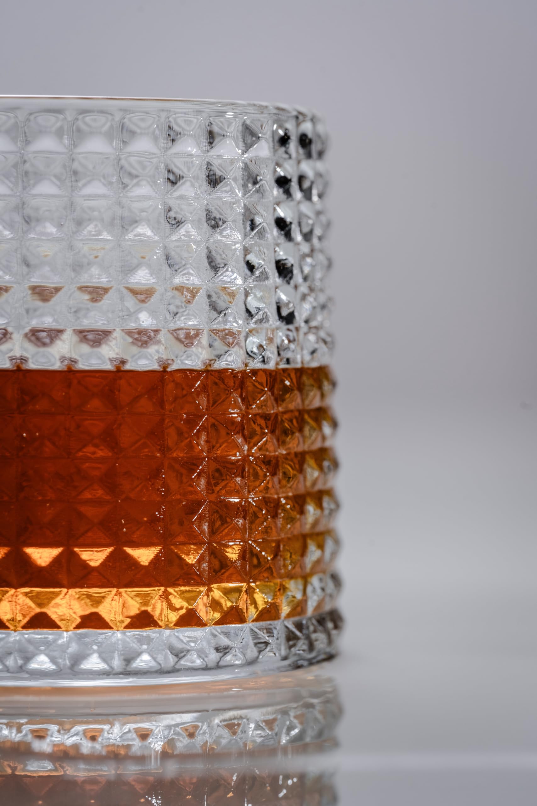 Set di 4 bicchieri di cristallo da whisky premium, 150ml, per cognac, bourbon, scotch, cocktail, rum, whisky, bar (4, 2 Motivo ondulato+1 motivo a quadri +1 motivo a righe verticali)