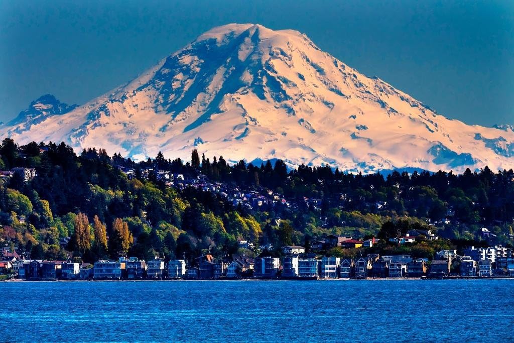 Snowcapped Mount Rainier Photo Photograph Cool Wall Art Print Poster 36x24