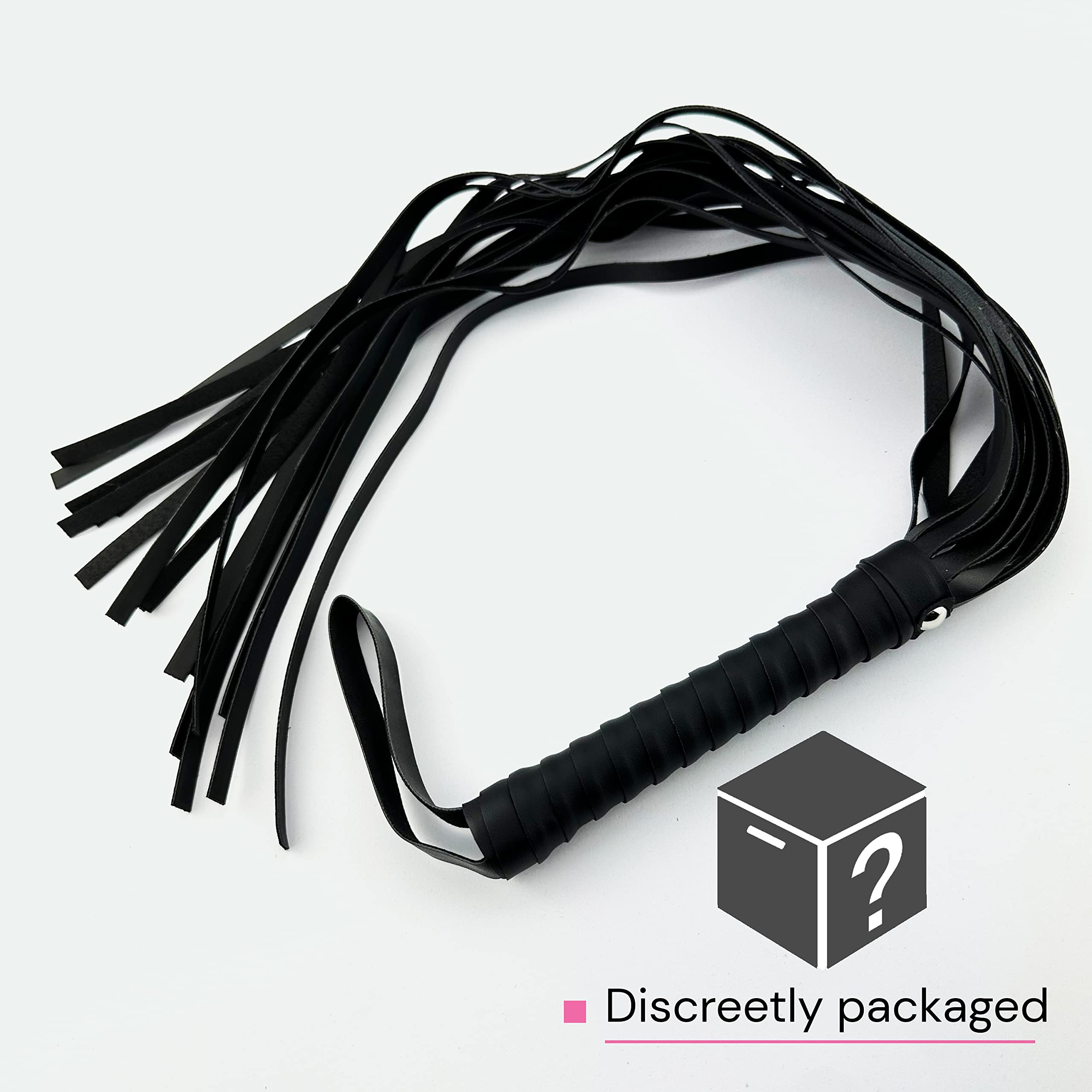 Fouet BDSM 81cm en Cuir Artificiel Noir – Martinet Érotique avec Poignée Confortable 16cm – Cravache Sexy SM pour Couple – Accessoire Jouet Sexuel pour Domination et Jeux Érotiques Adulte FOPS B21