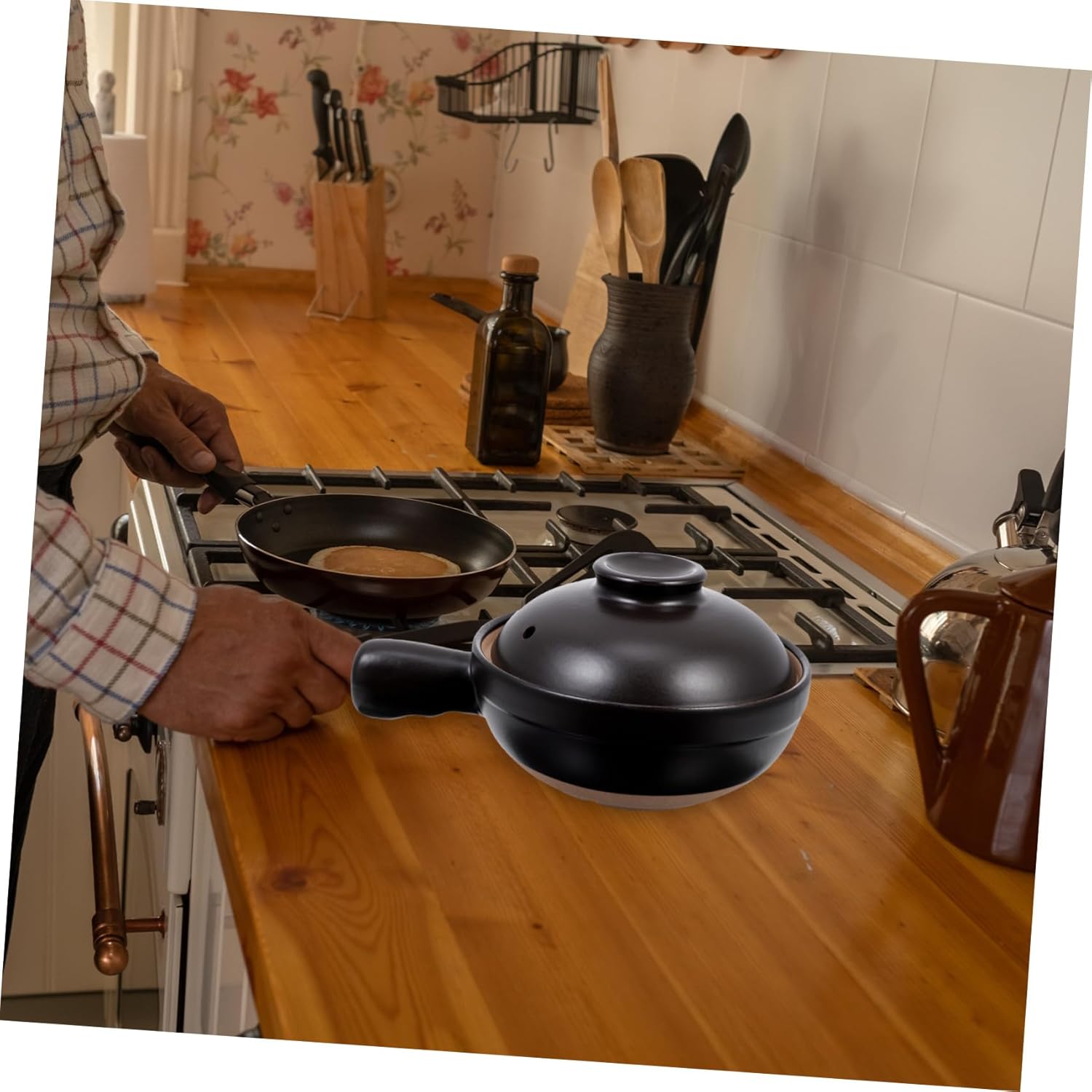 Small Single Handle Pot with Lid Heat-resistant Ceramic Casserole for Soup Rice Braised Dishes Kitchen Cookware for One Person Easy-clean Smooth Surface