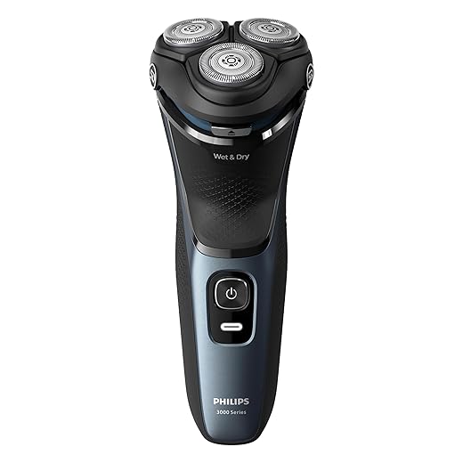 Philips Barbeador Elétrico Masculino, Seco e Molhado, Cabeças flexíveis 5D, com Aparador Retrátil, Carregamento Rápido - S3144/00